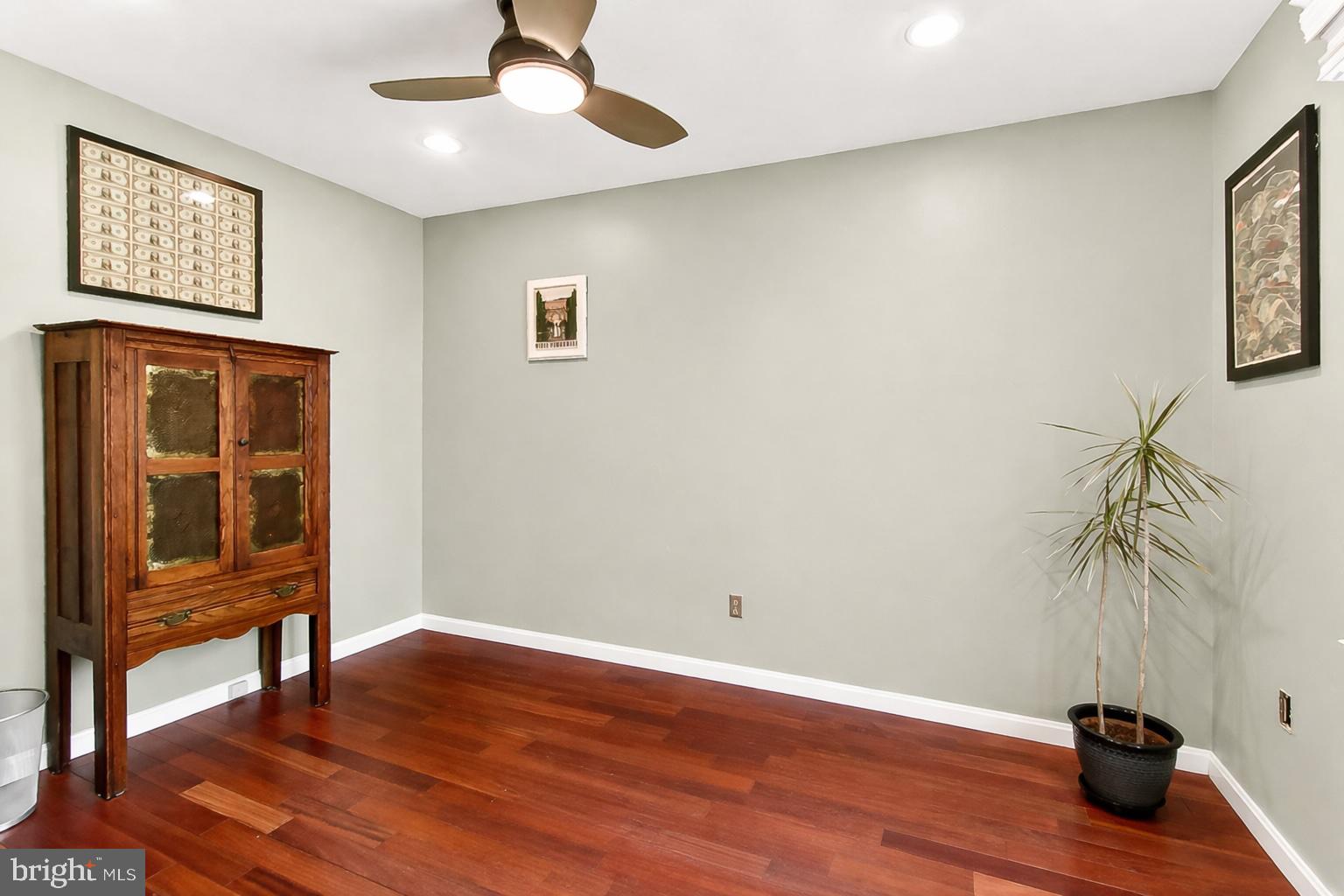 VIRGINIA RUN - Residential