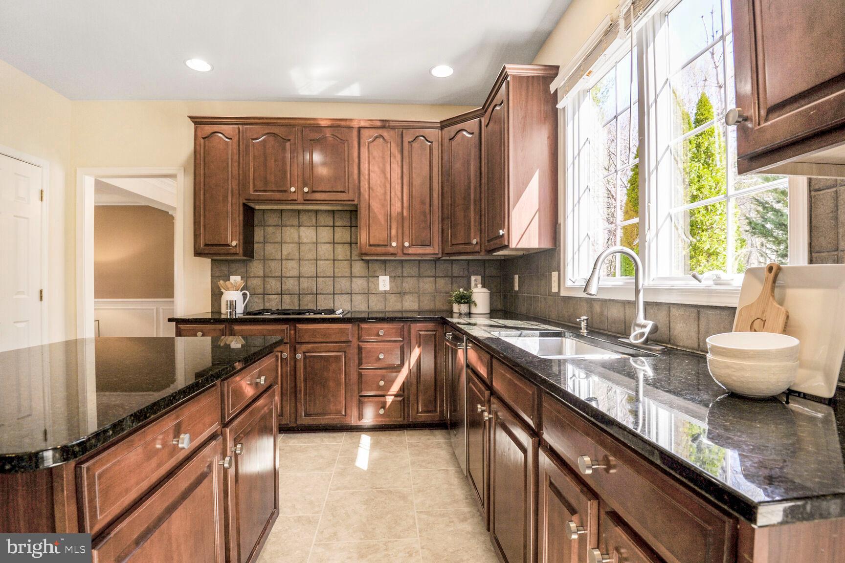 RIVER BANK WOODS - Residential