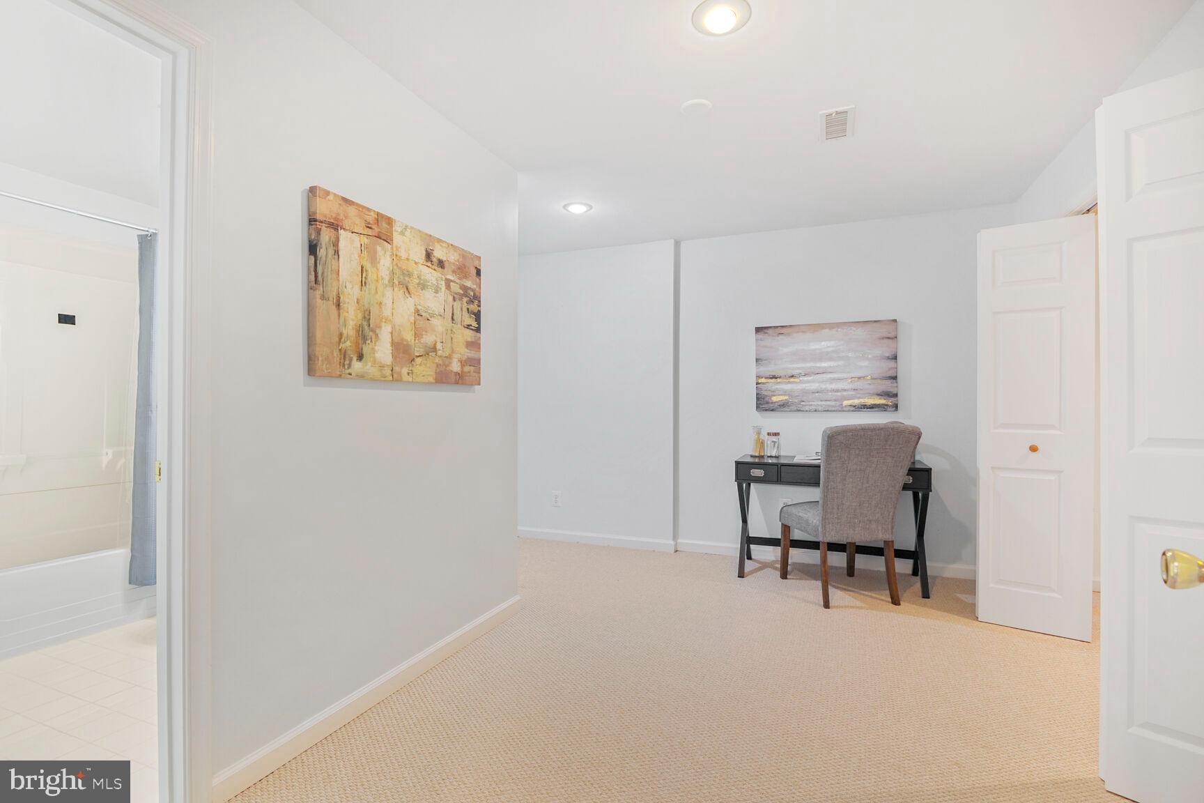 RIVER BANK WOODS - Residential