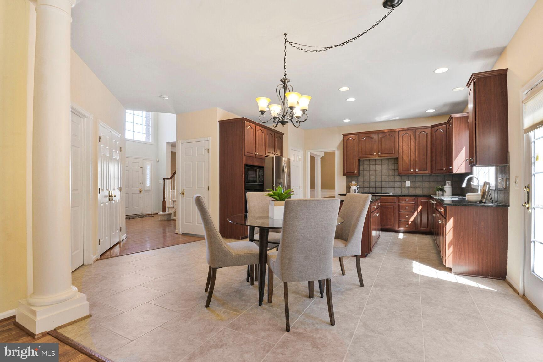 RIVER BANK WOODS - Residential