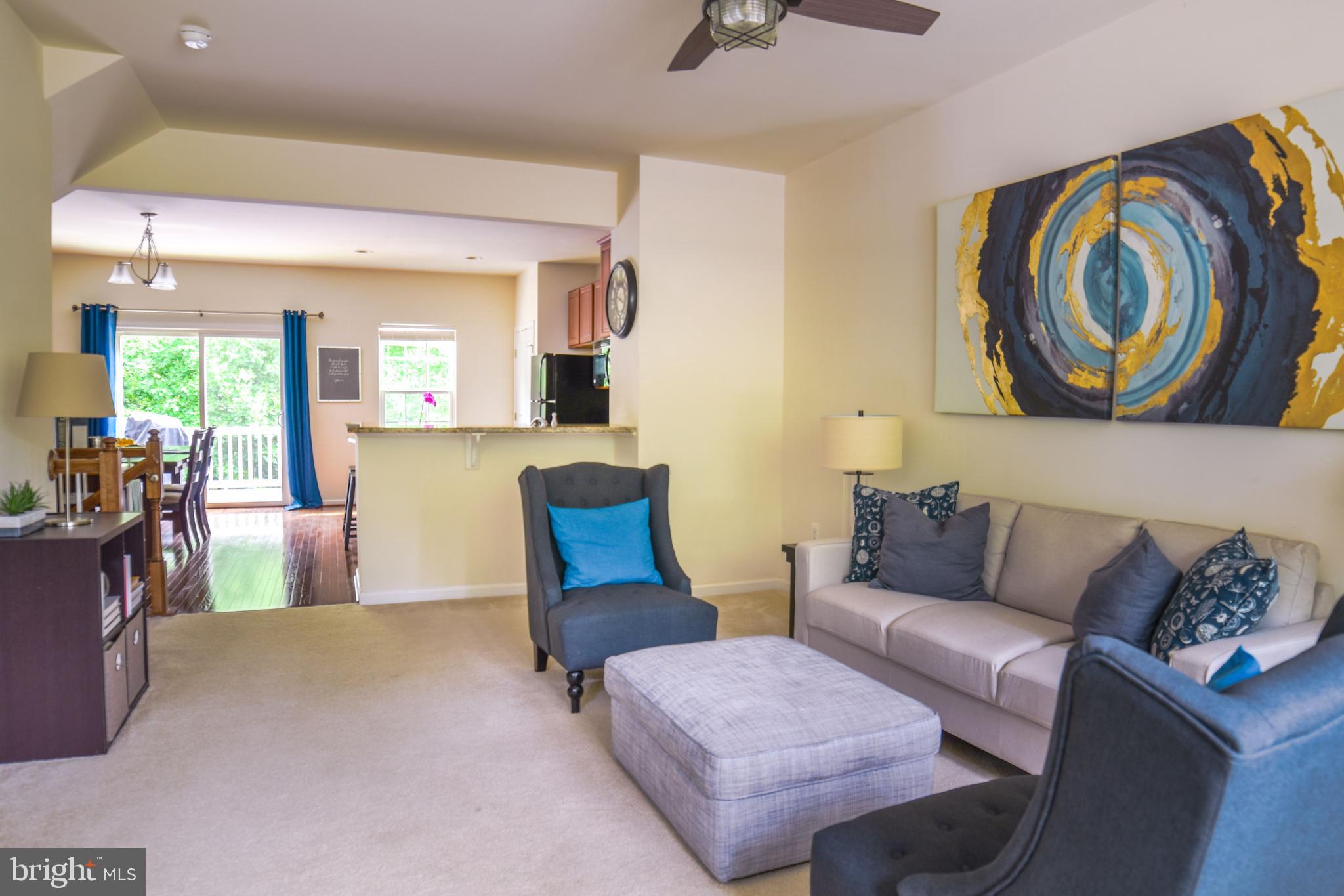 LAFAYETTE CROSSING - Residential