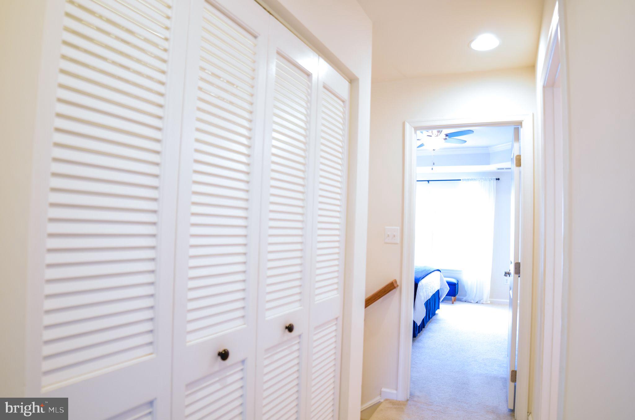 LAFAYETTE CROSSING - Residential