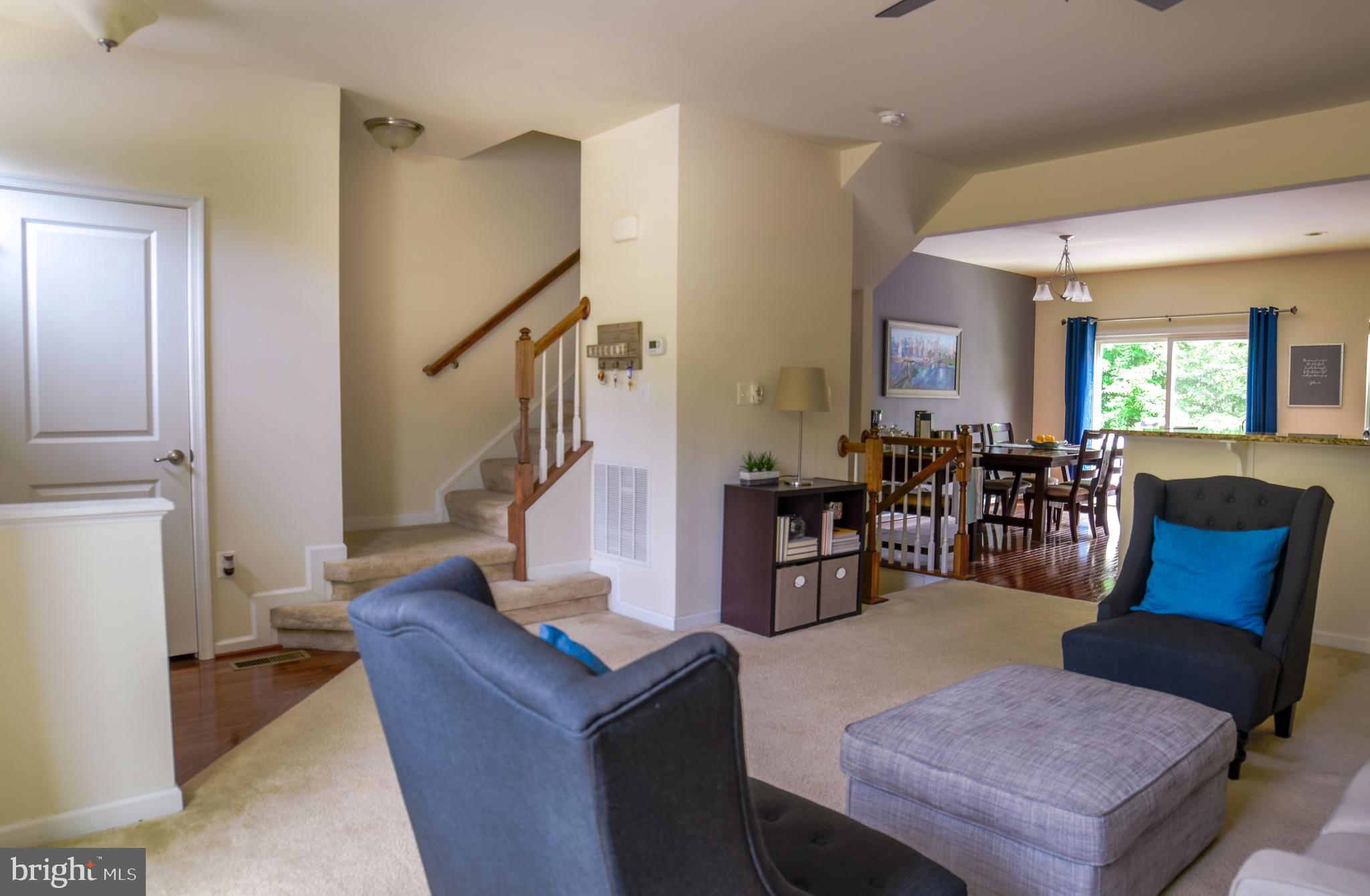 LAFAYETTE CROSSING - Residential