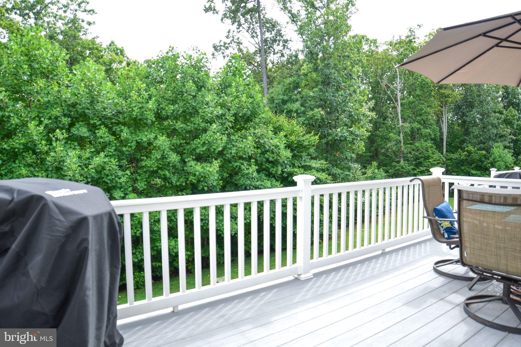 LAFAYETTE CROSSING - Residential