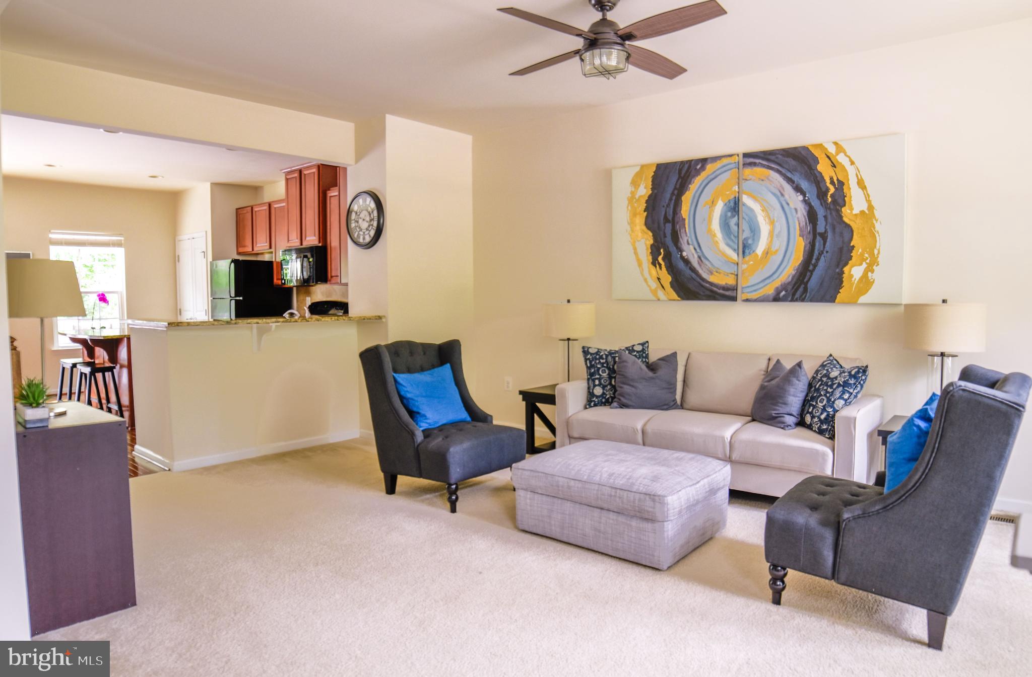 LAFAYETTE CROSSING - Residential