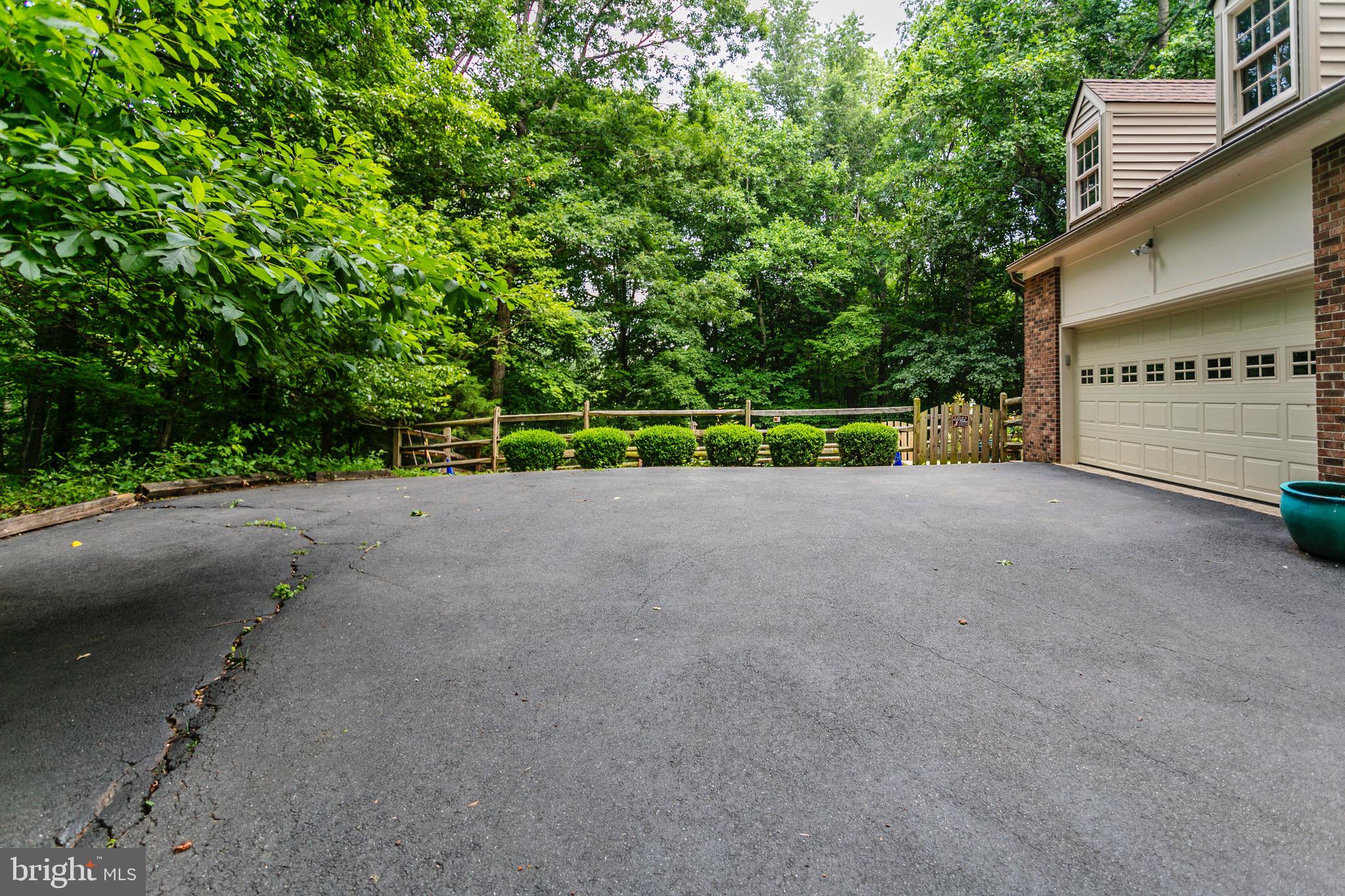 CANNON BLUFF - Residential