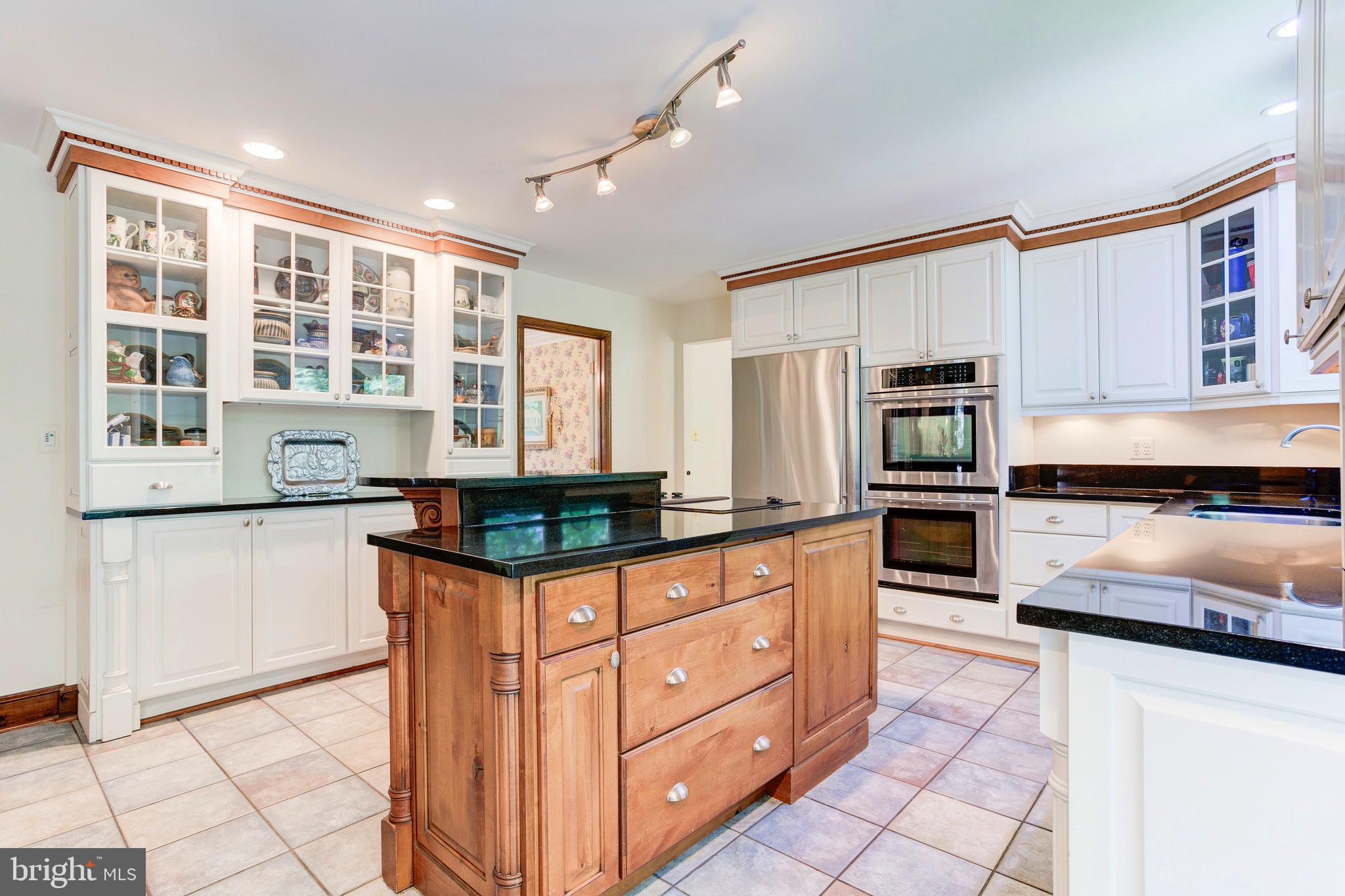 CANNON BLUFF - Residential