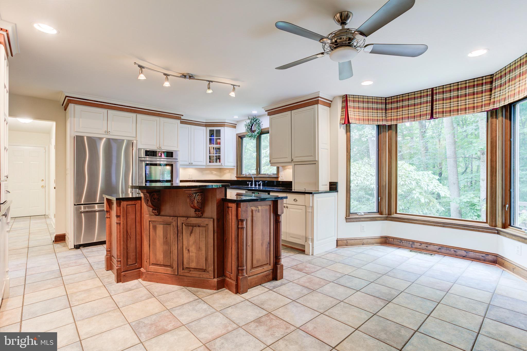 CANNON BLUFF - Residential