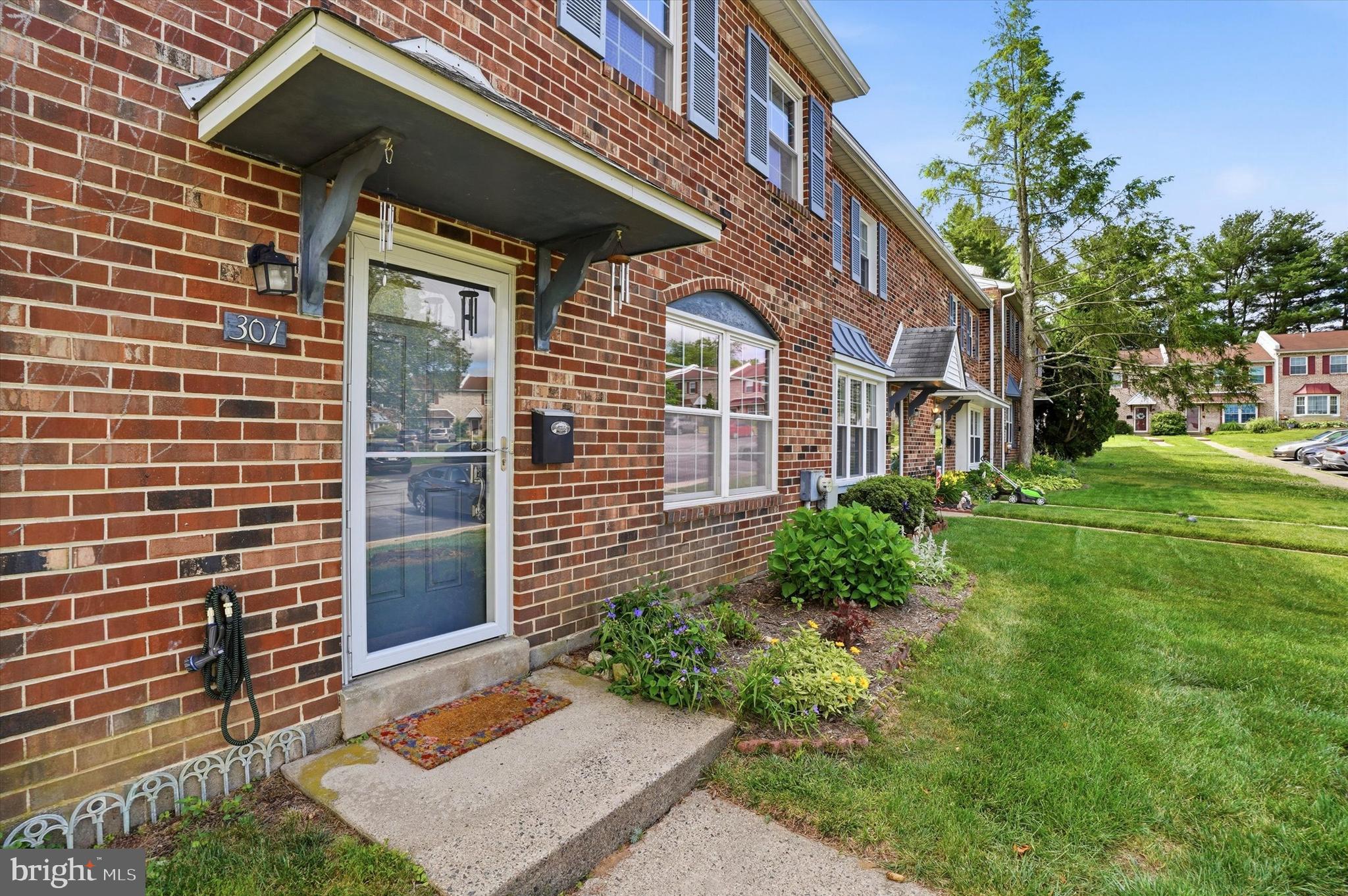 301 GWYNEDD COURT