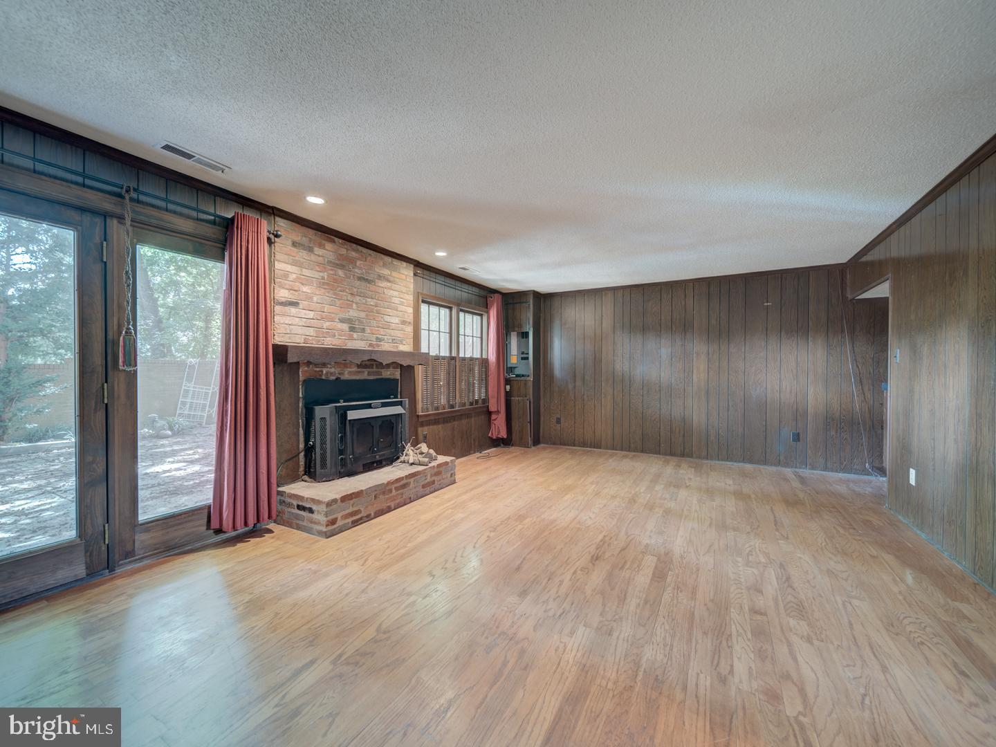 WESTMORELAND SQUARE - Residential