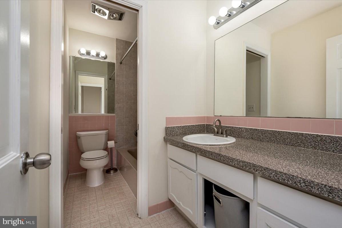 GEORGETOWN - Residential