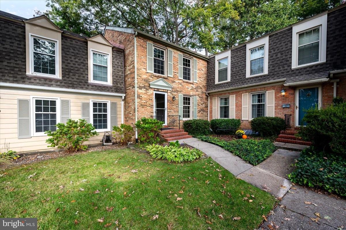 GEORGETOWN - Residential