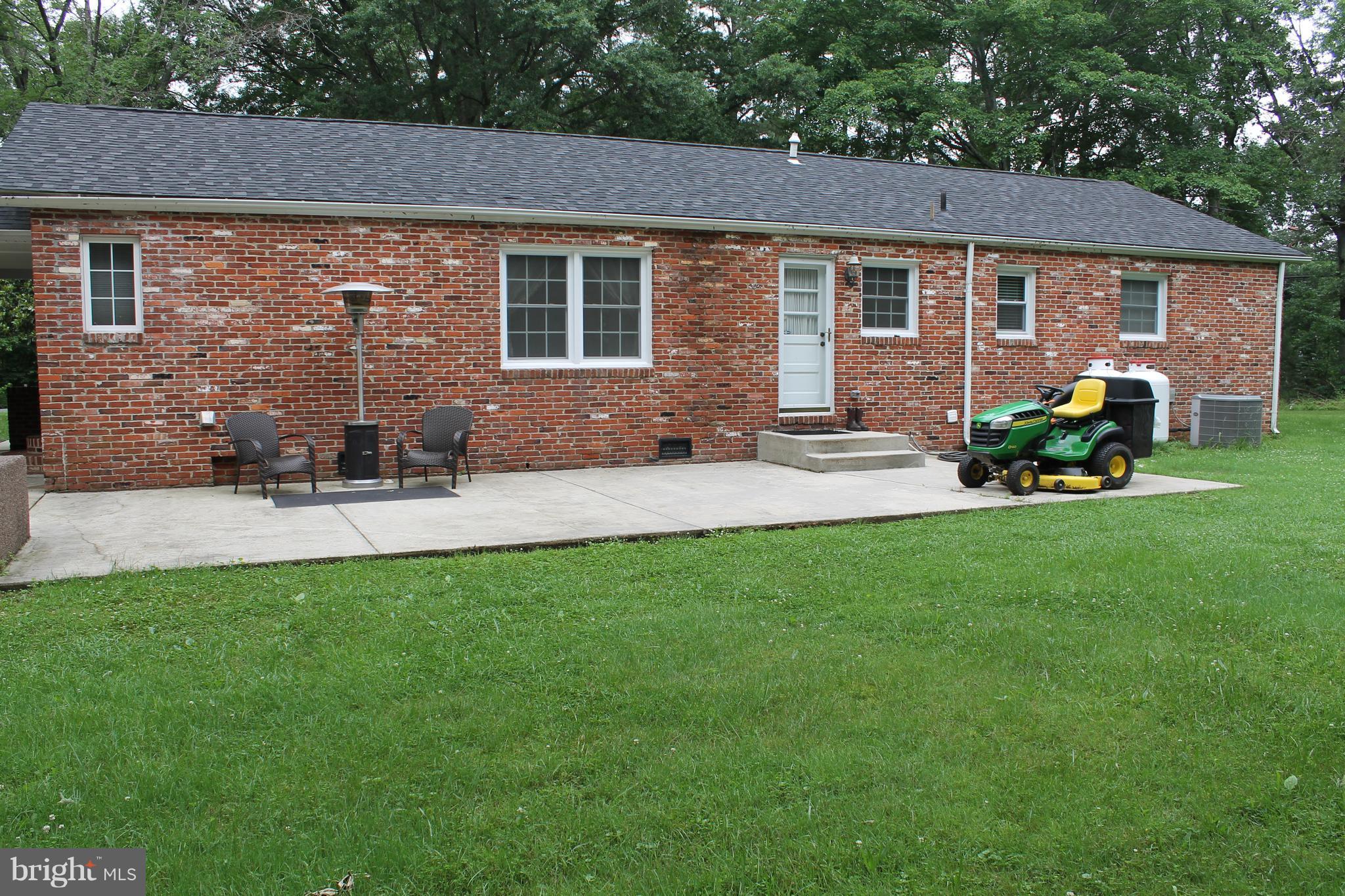 LA PLATA PARK SUB - Residential Lease