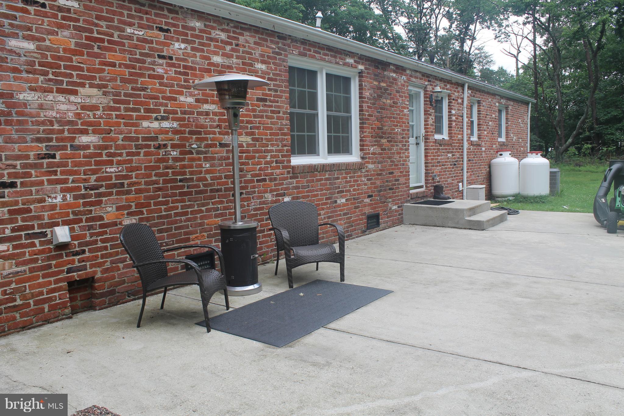 LA PLATA PARK SUB - Residential Lease