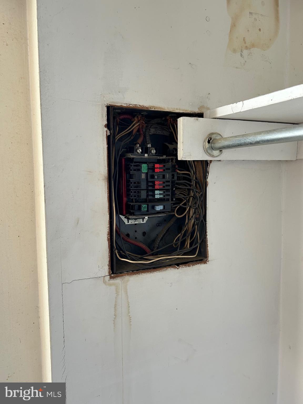 SOMERTON - Residential Income