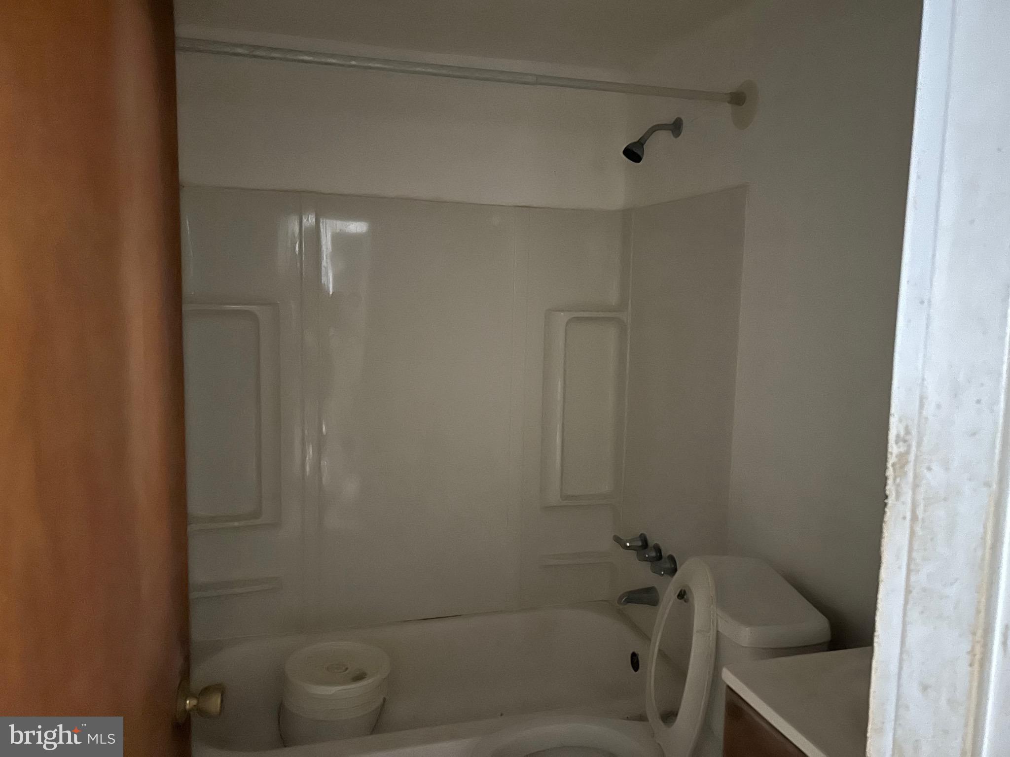 SOMERTON - Residential Income