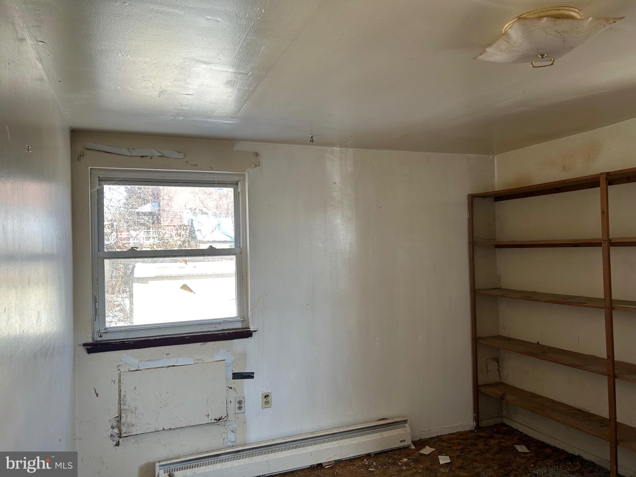 SOMERTON - Residential Income