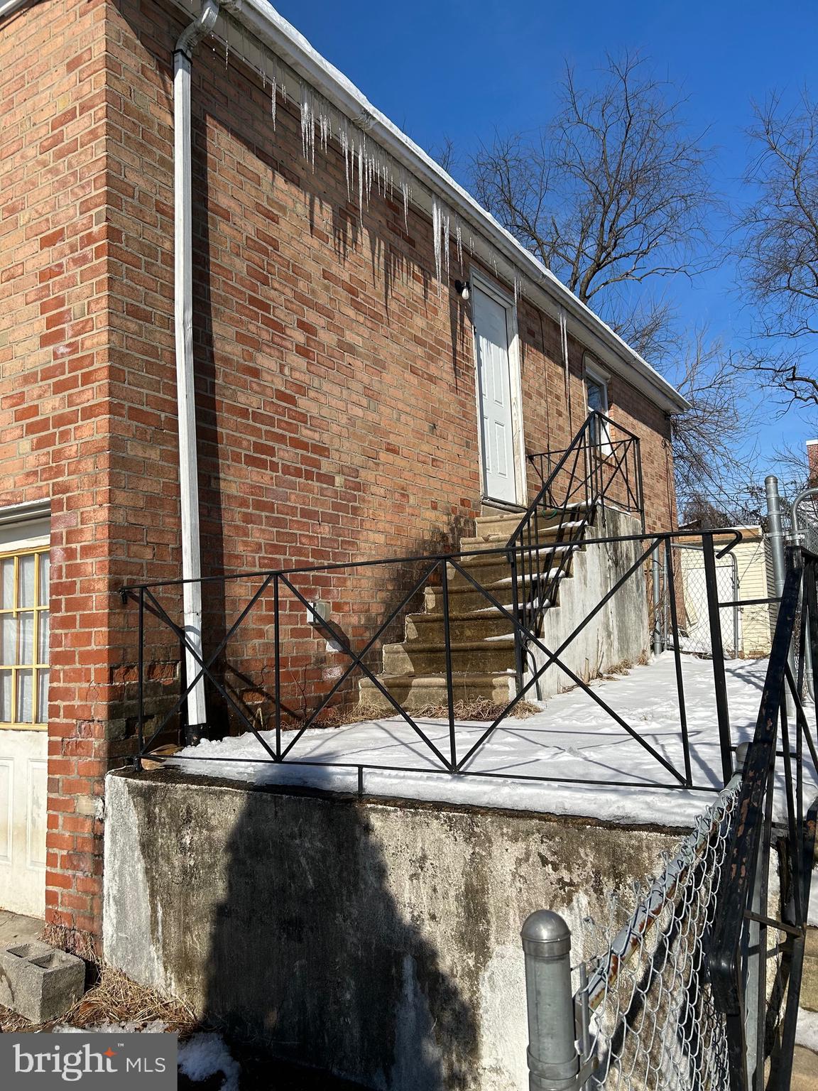 SOMERTON - Residential Income