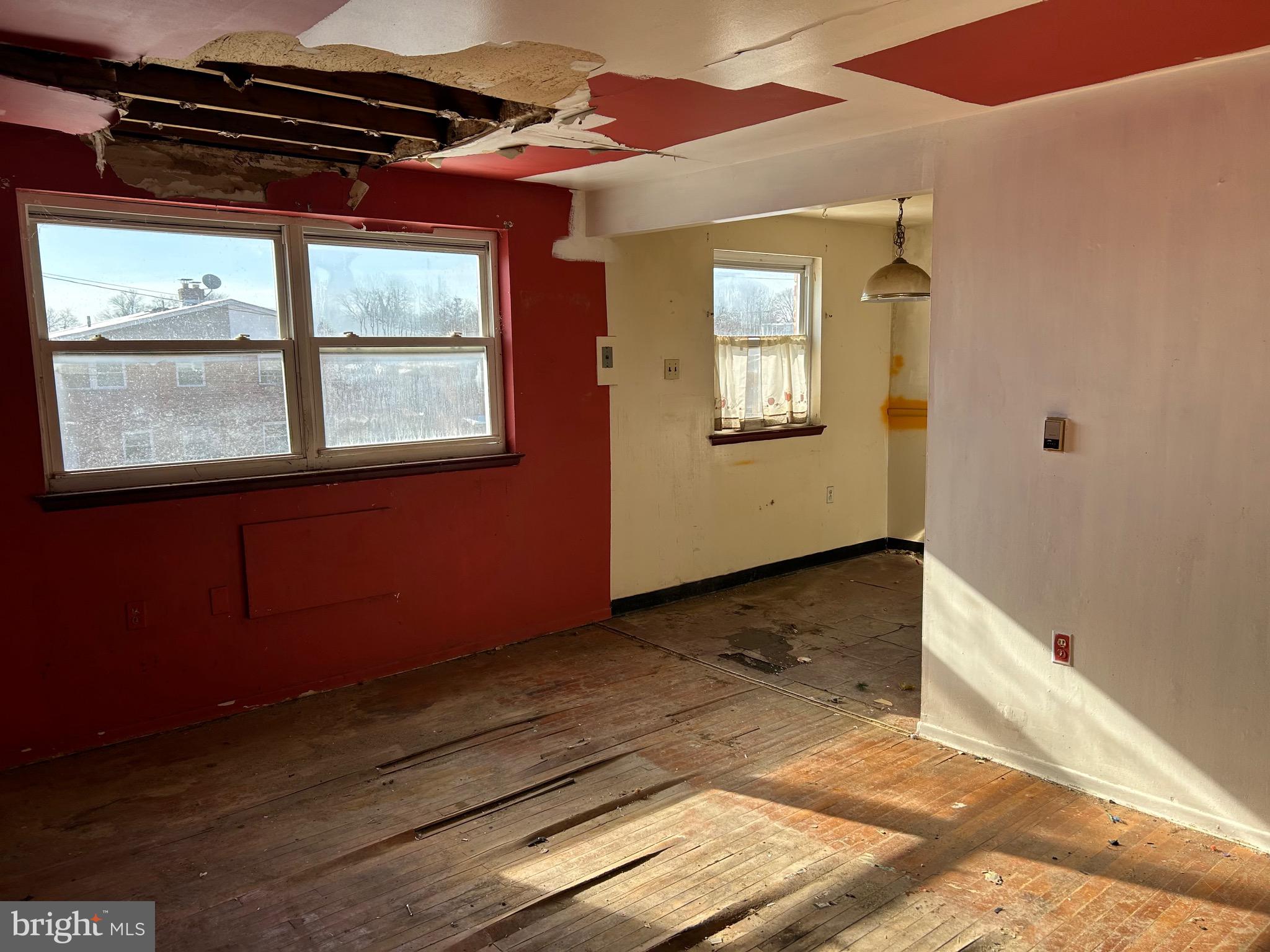 SOMERTON - Residential Income