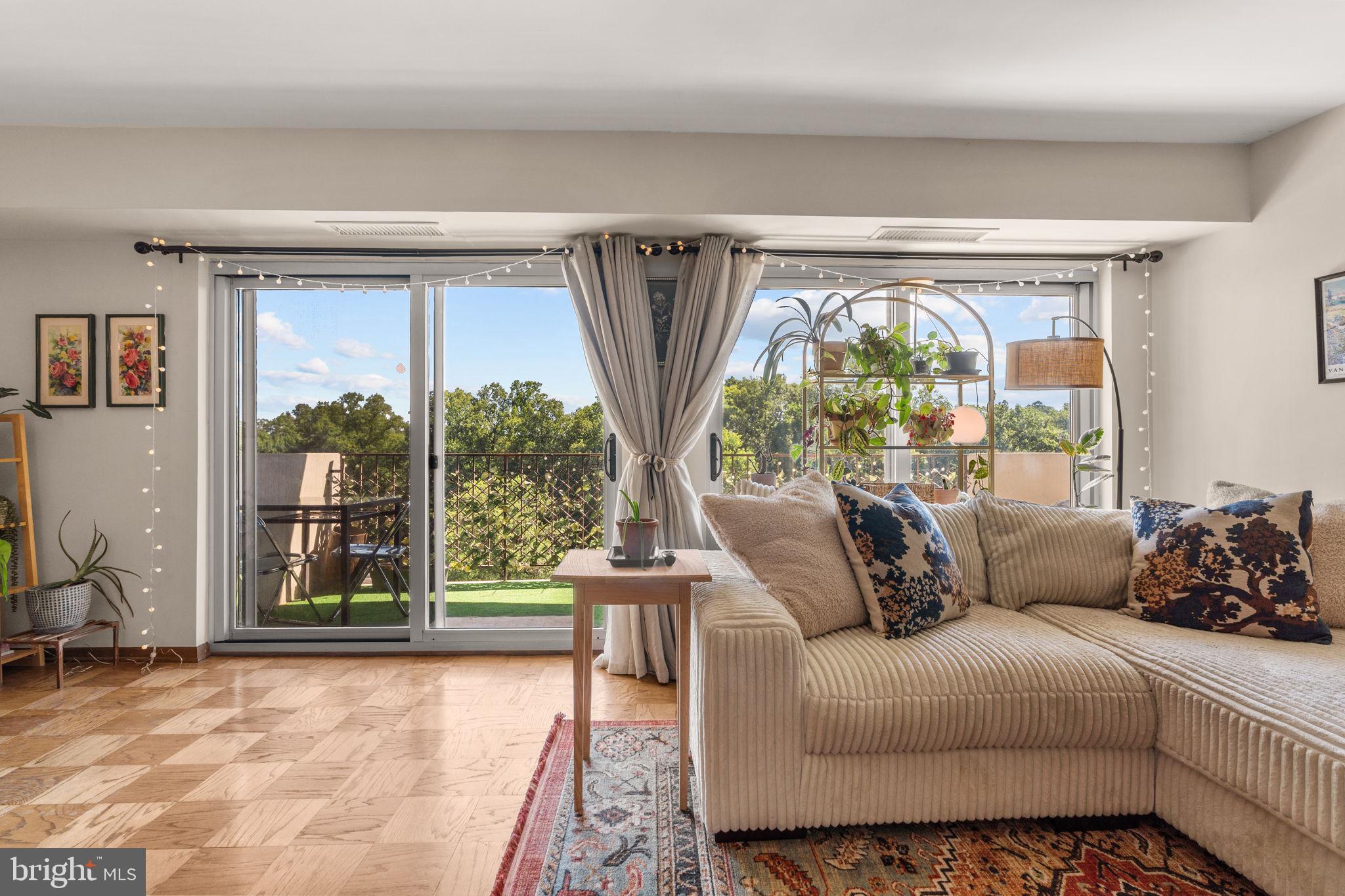 PARKSIDE PLAZA CODM - Residential
