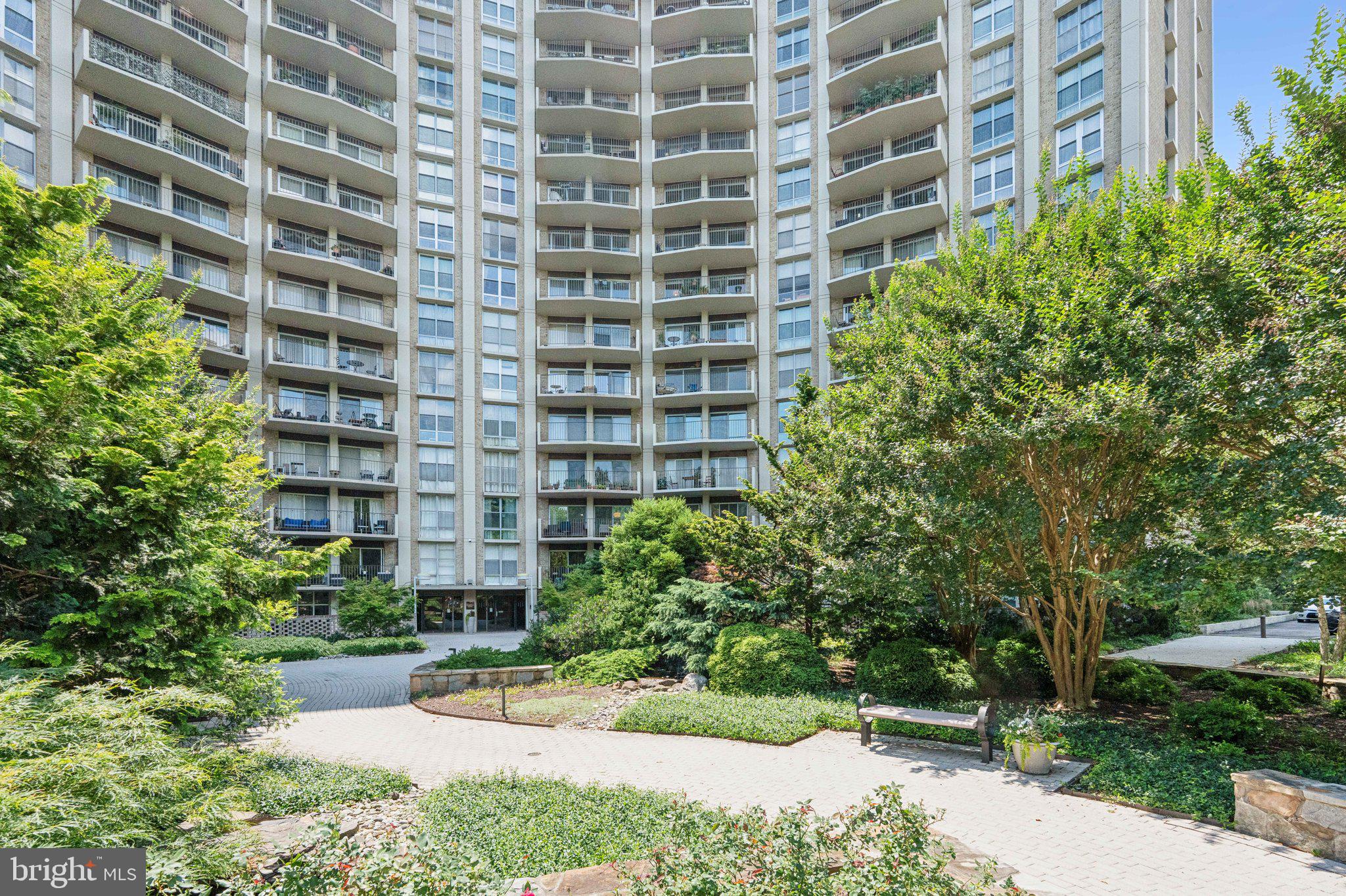 PARKSIDE PLAZA CODM - Residential