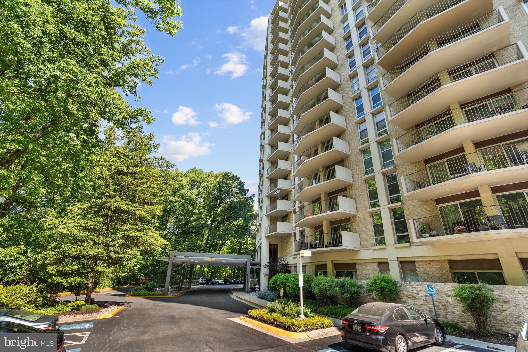 PARKSIDE PLAZA CODM - Residential