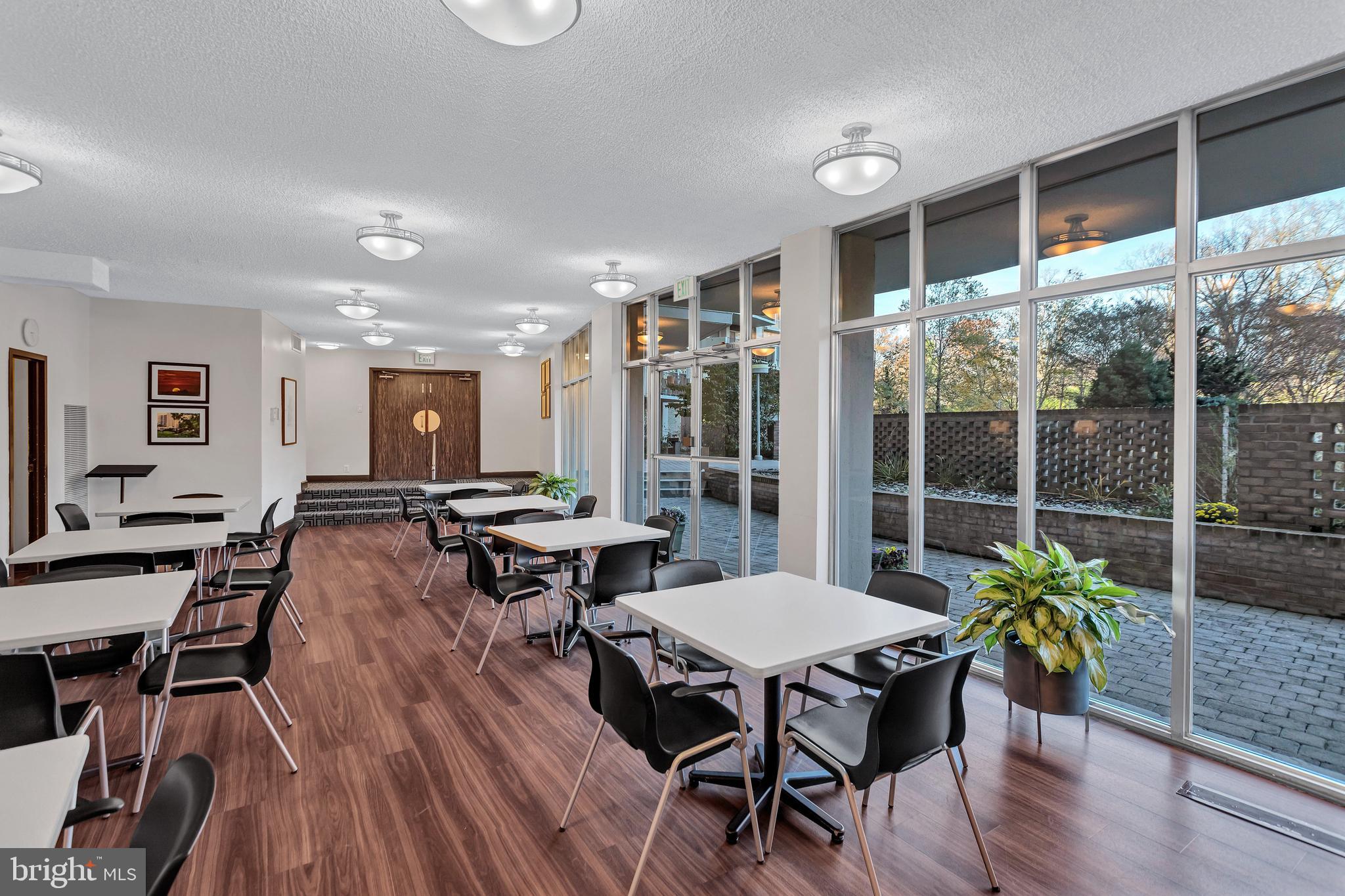 PARKSIDE PLAZA CODM - Residential