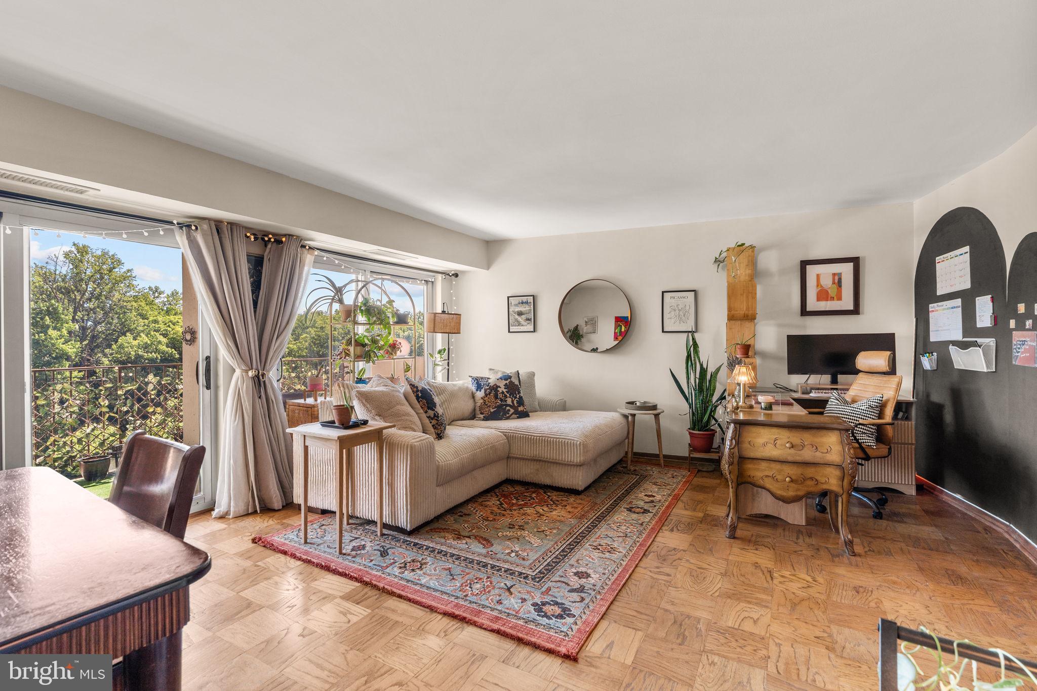 PARKSIDE PLAZA CODM - Residential