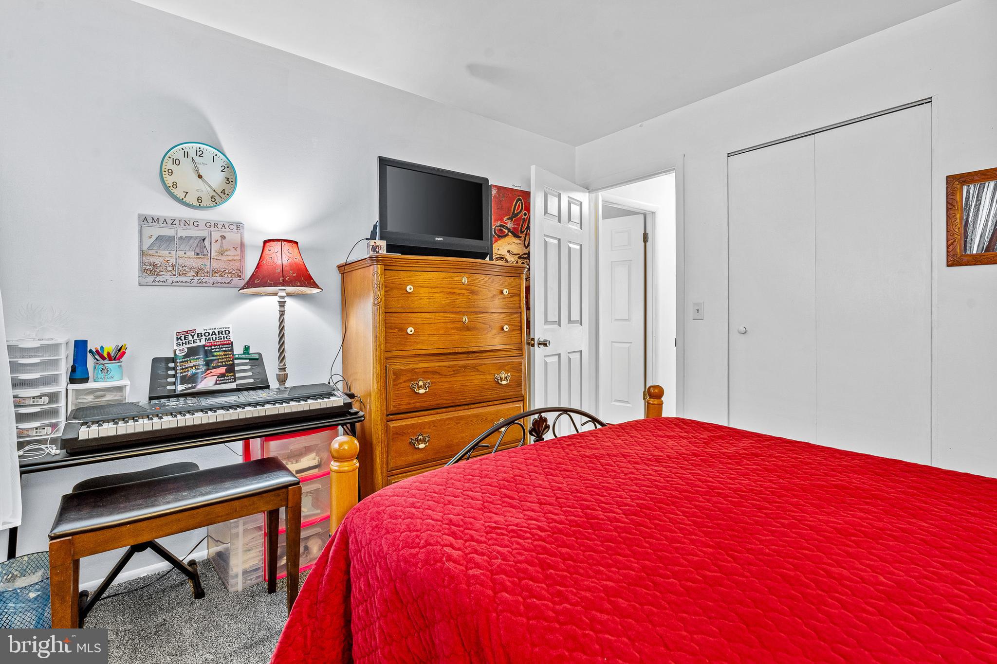 HICKORY HILLS CONDOMINIUMS - Residential