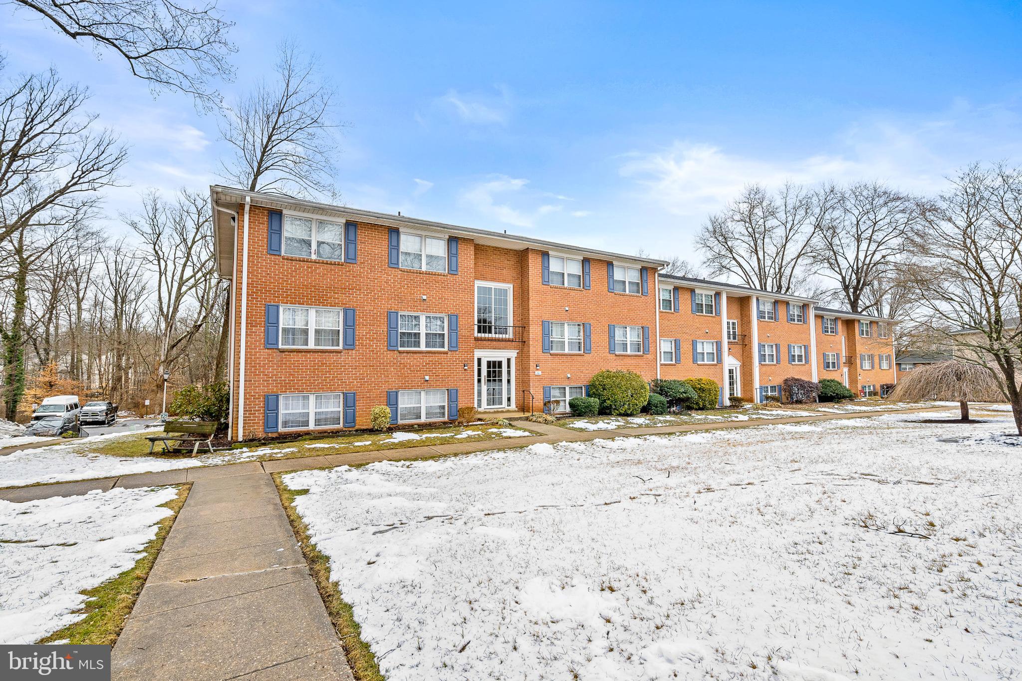 HICKORY HILLS CONDOMINIUMS - Residential