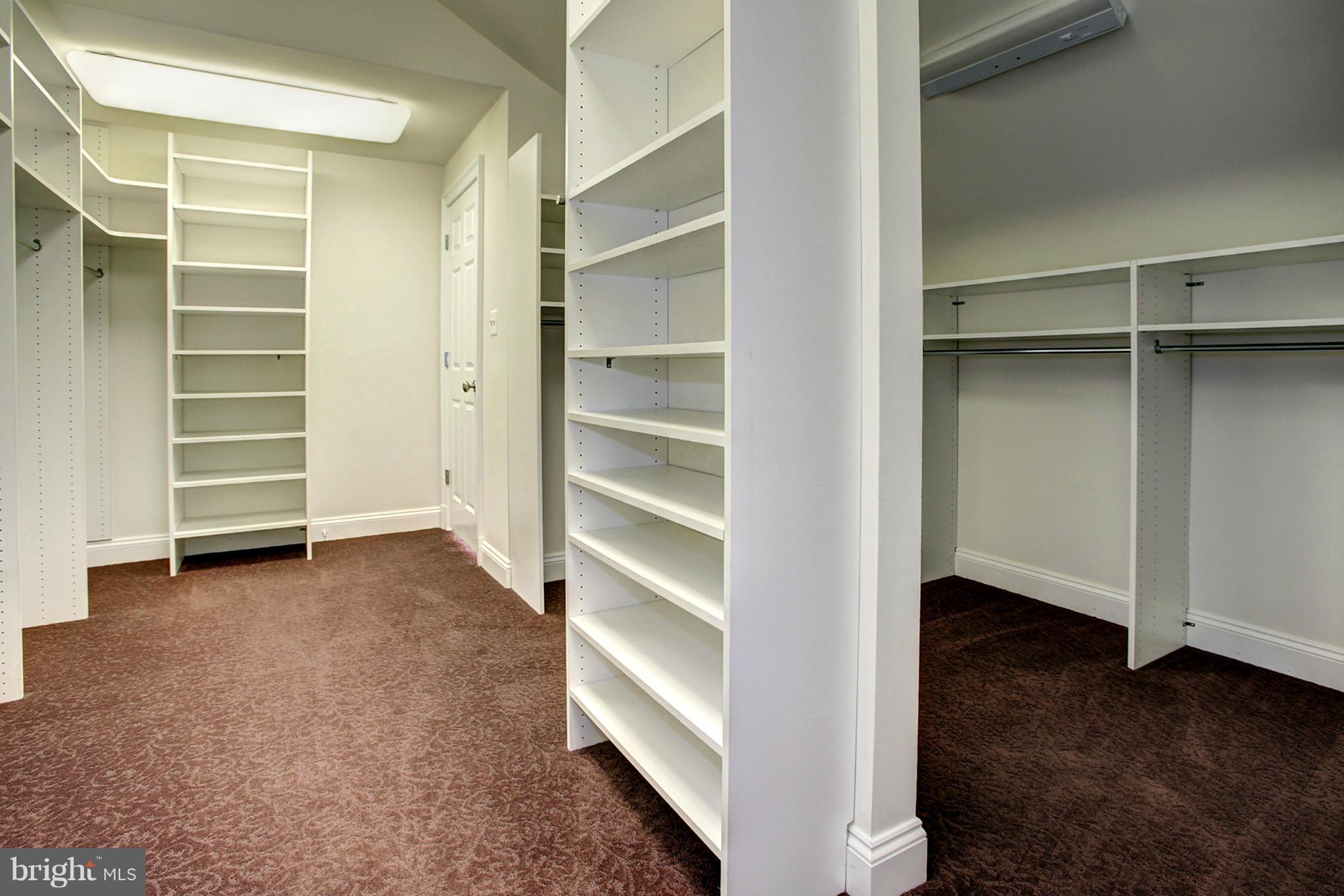 ARLINGWOOD - Residential