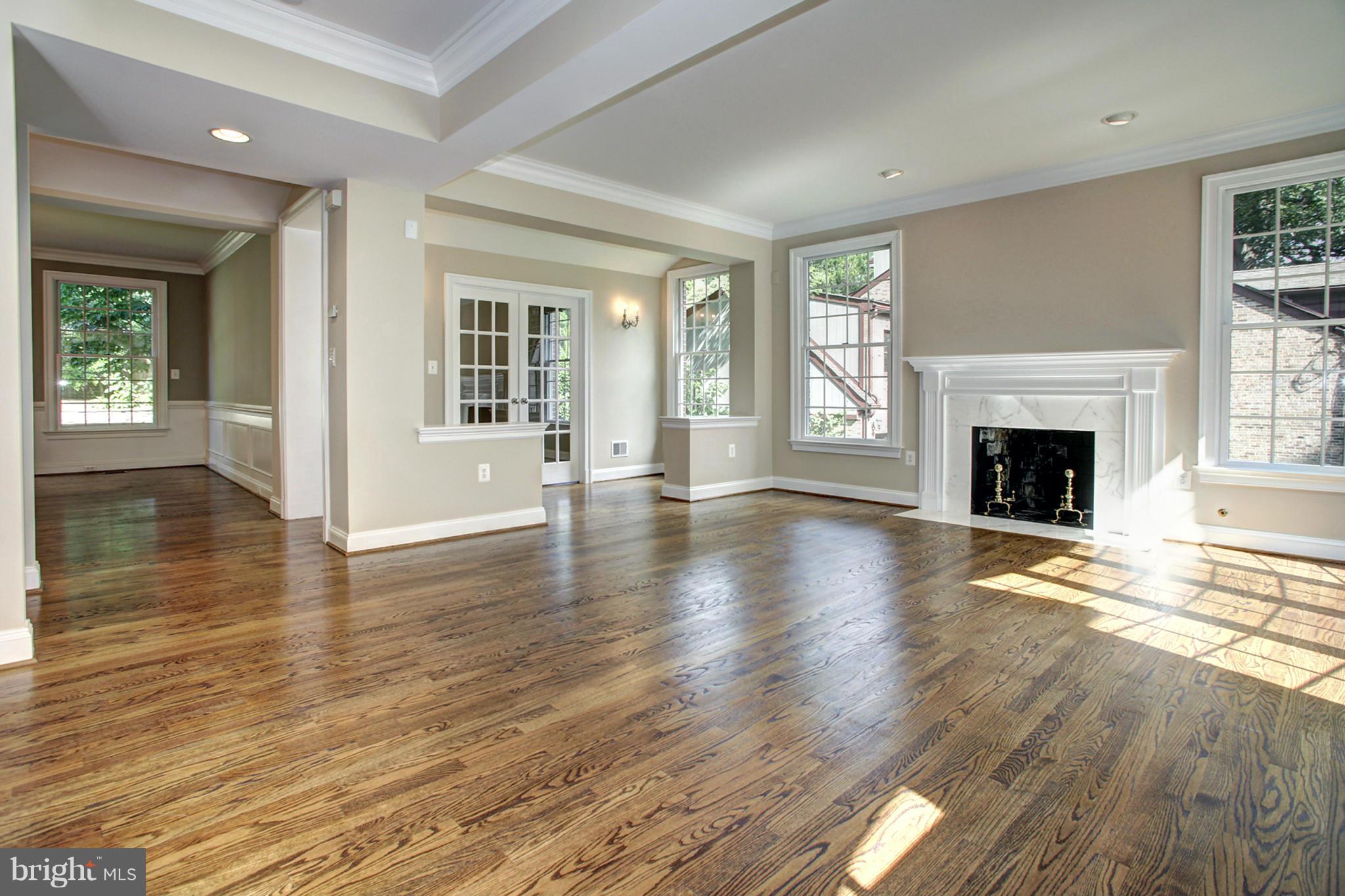 ARLINGWOOD - Residential