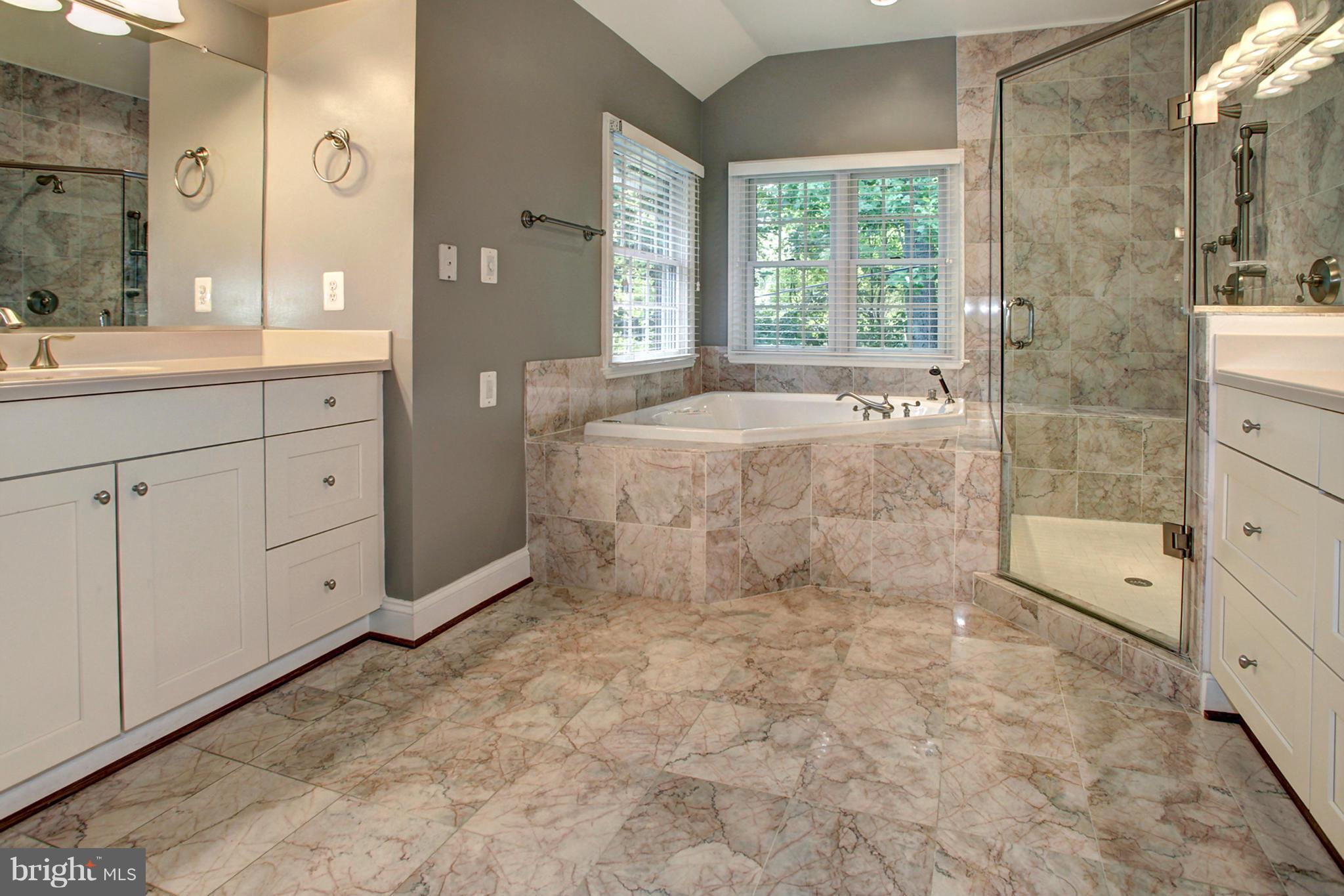 ARLINGWOOD - Residential