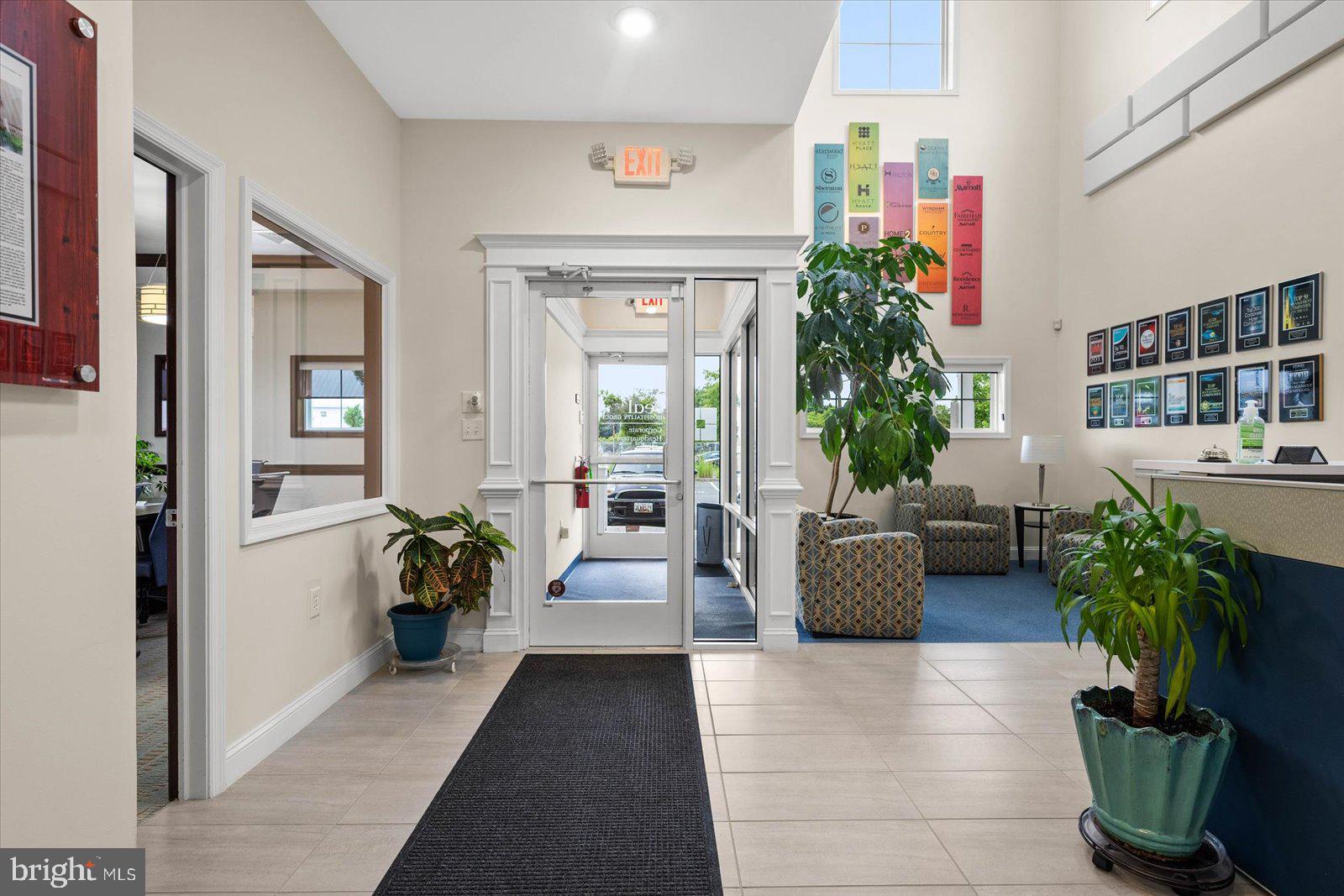 12800 HOSPITALITY WAY 1