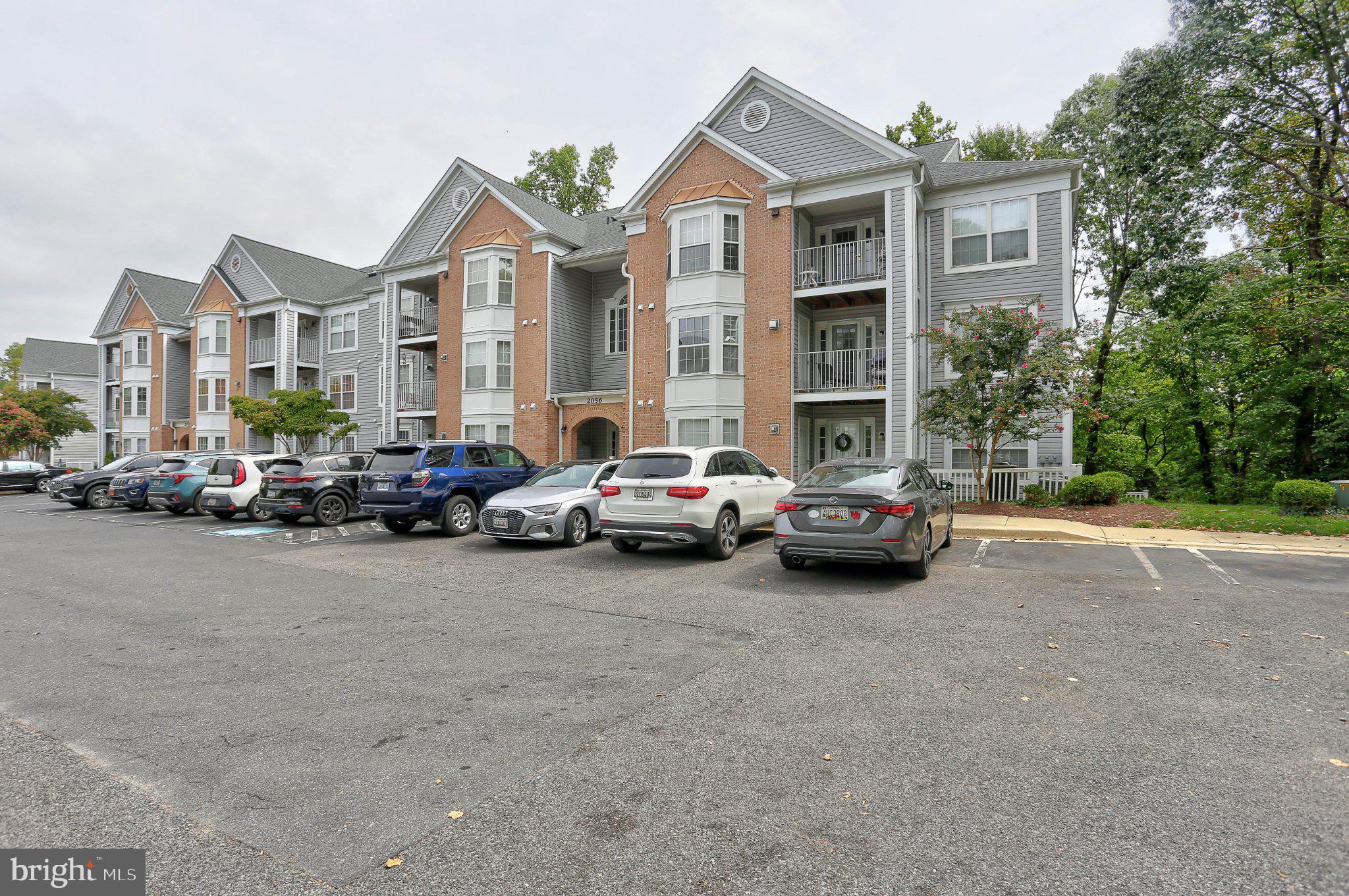 2056 QUAKER WAY 1