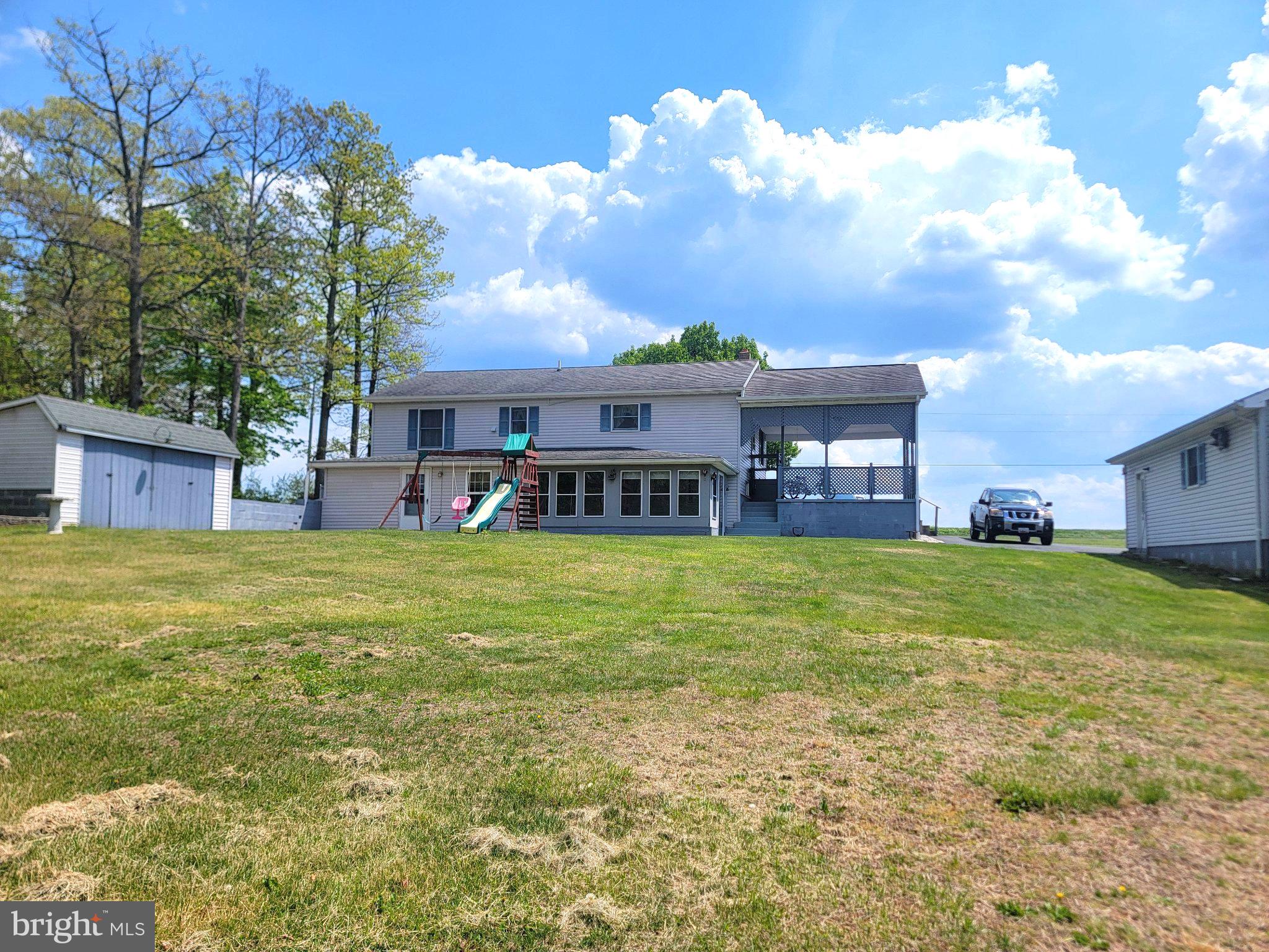 BOTANY WOODS - Residential