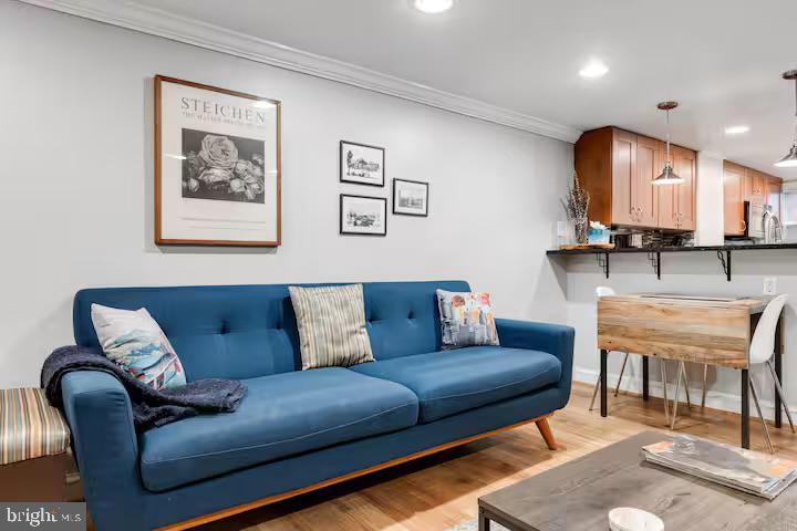 104 R STREET NE #B