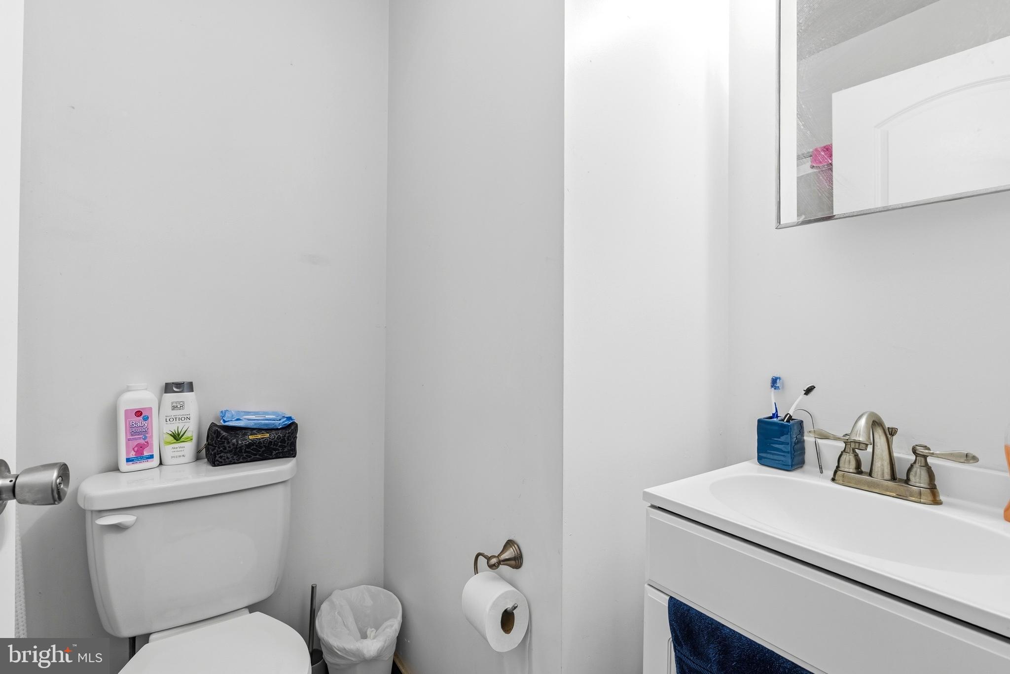 BELMONT - Commercial Sale