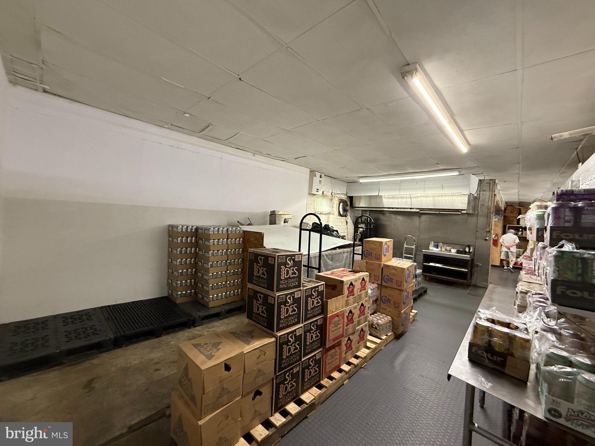 CHESTER CITY - Commercial Sale