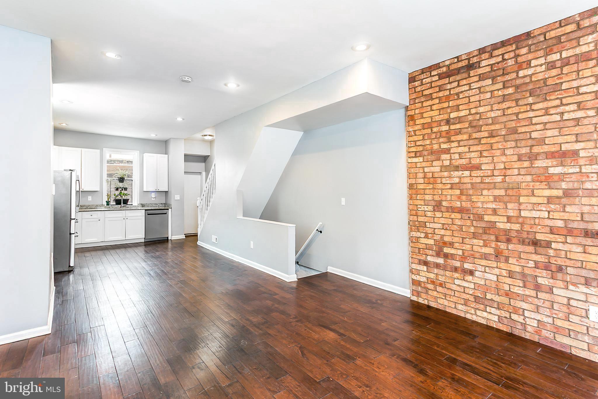 HIGHLANDTOWN - Residential