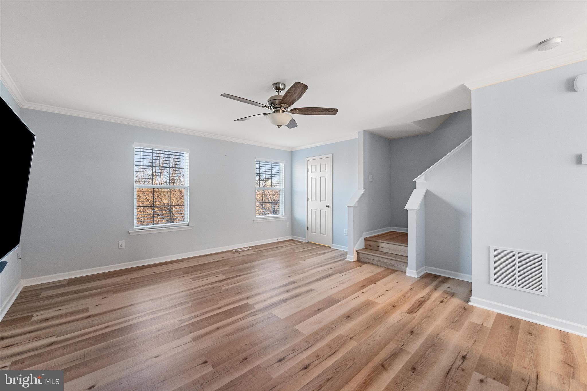 LAKELAND PLACE - Residential