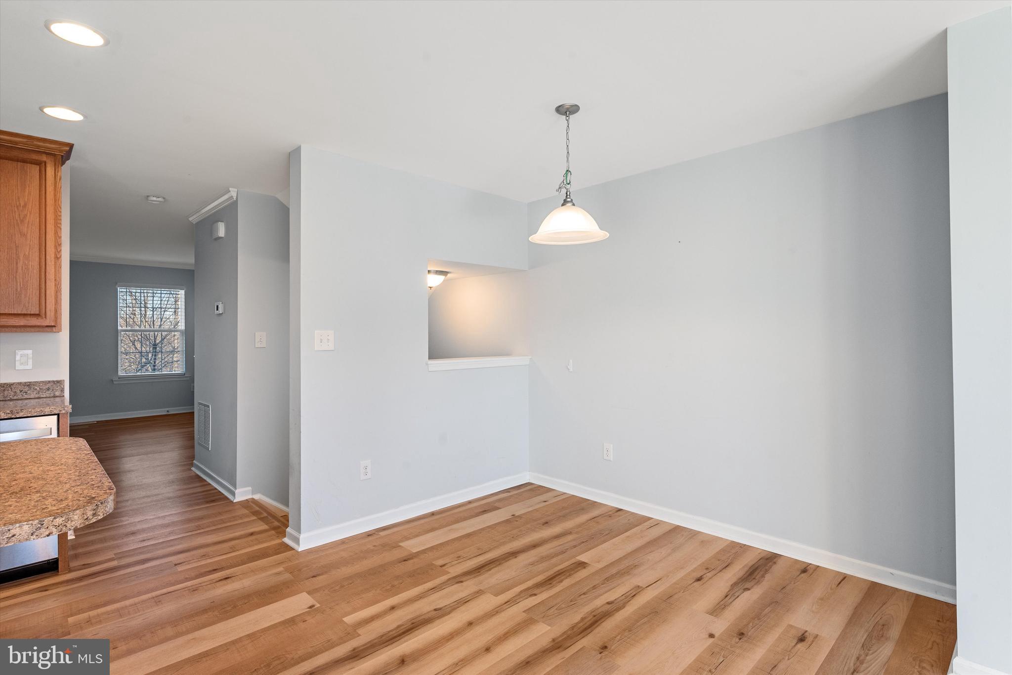 LAKELAND PLACE - Residential