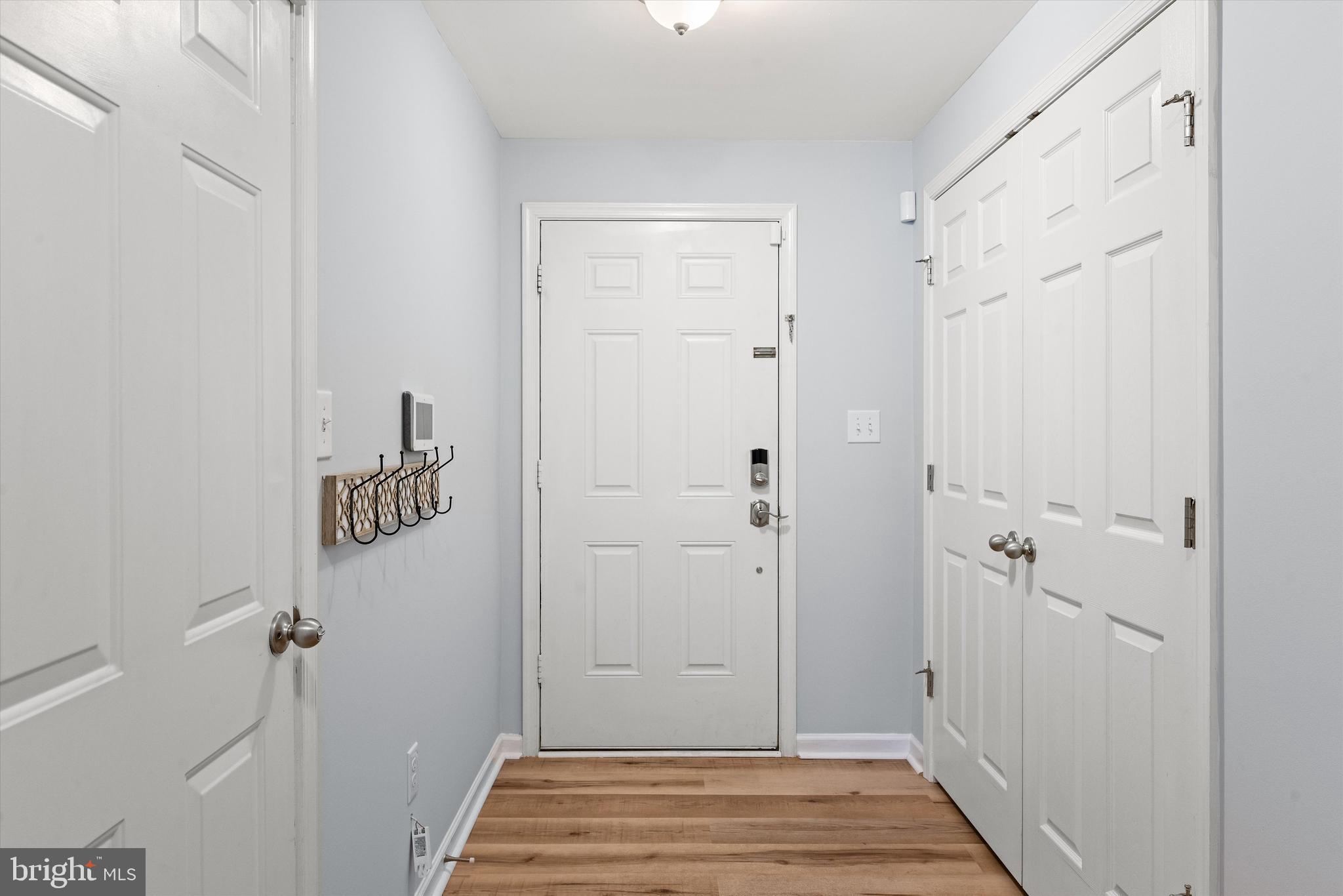 LAKELAND PLACE - Residential