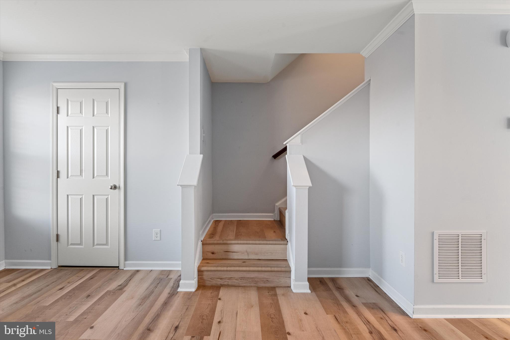 LAKELAND PLACE - Residential