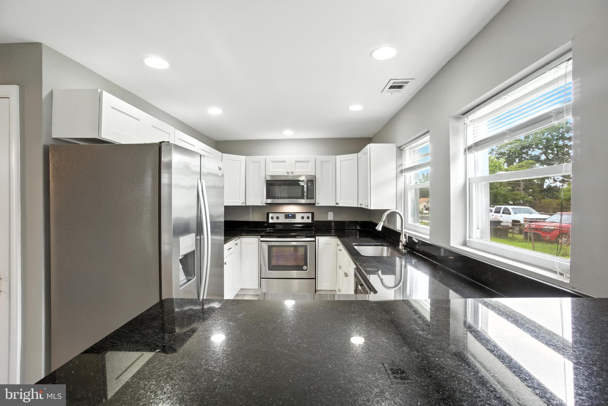 VICTORY VILLA - Residential Lease