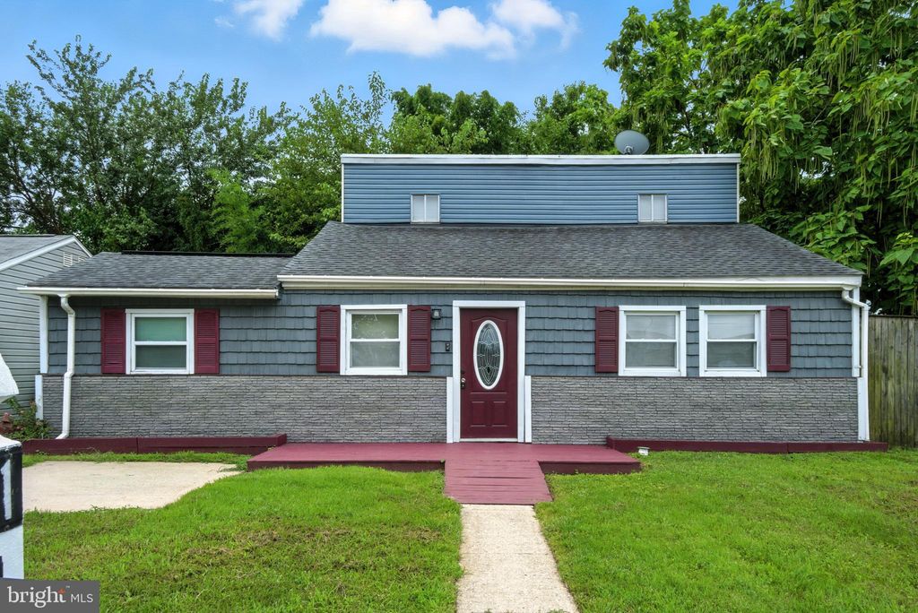 Photo of 11 Torque Way, BALTIMORE, MD 21220 (MLS # MDBC2138828)
