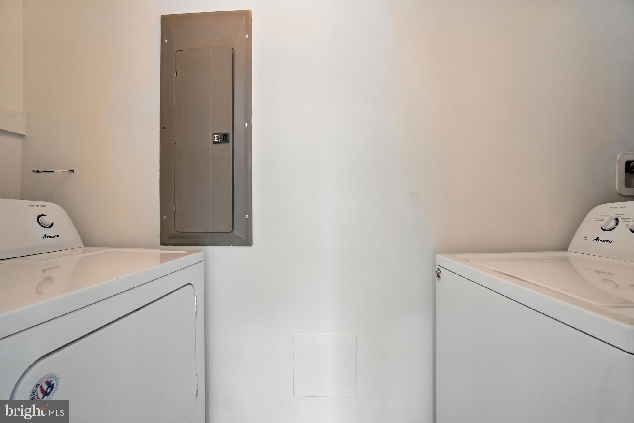 VICTORY VILLA - Residential Lease