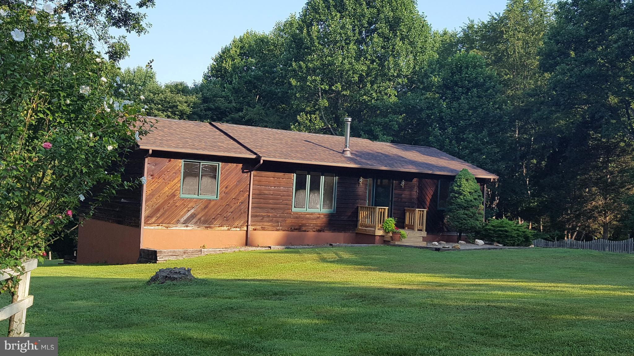 WARRENTON VILLAGE - Residential