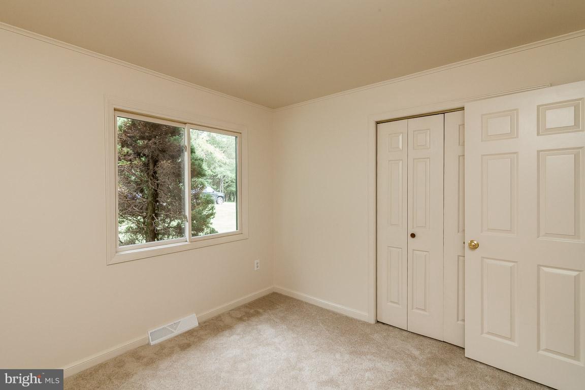 WARRENTON VILLAGE - Residential