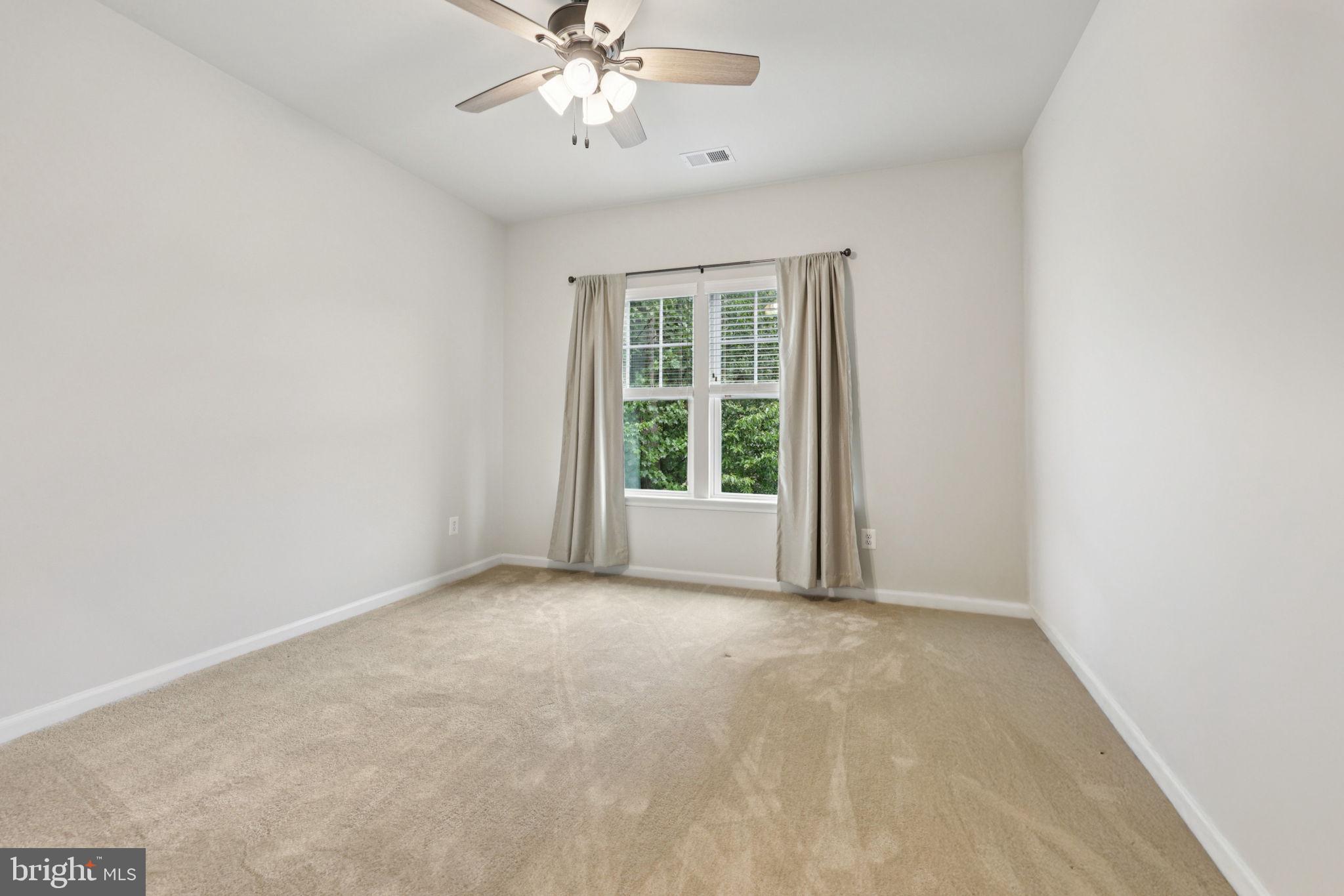 POTOMAC SHORES - Residential